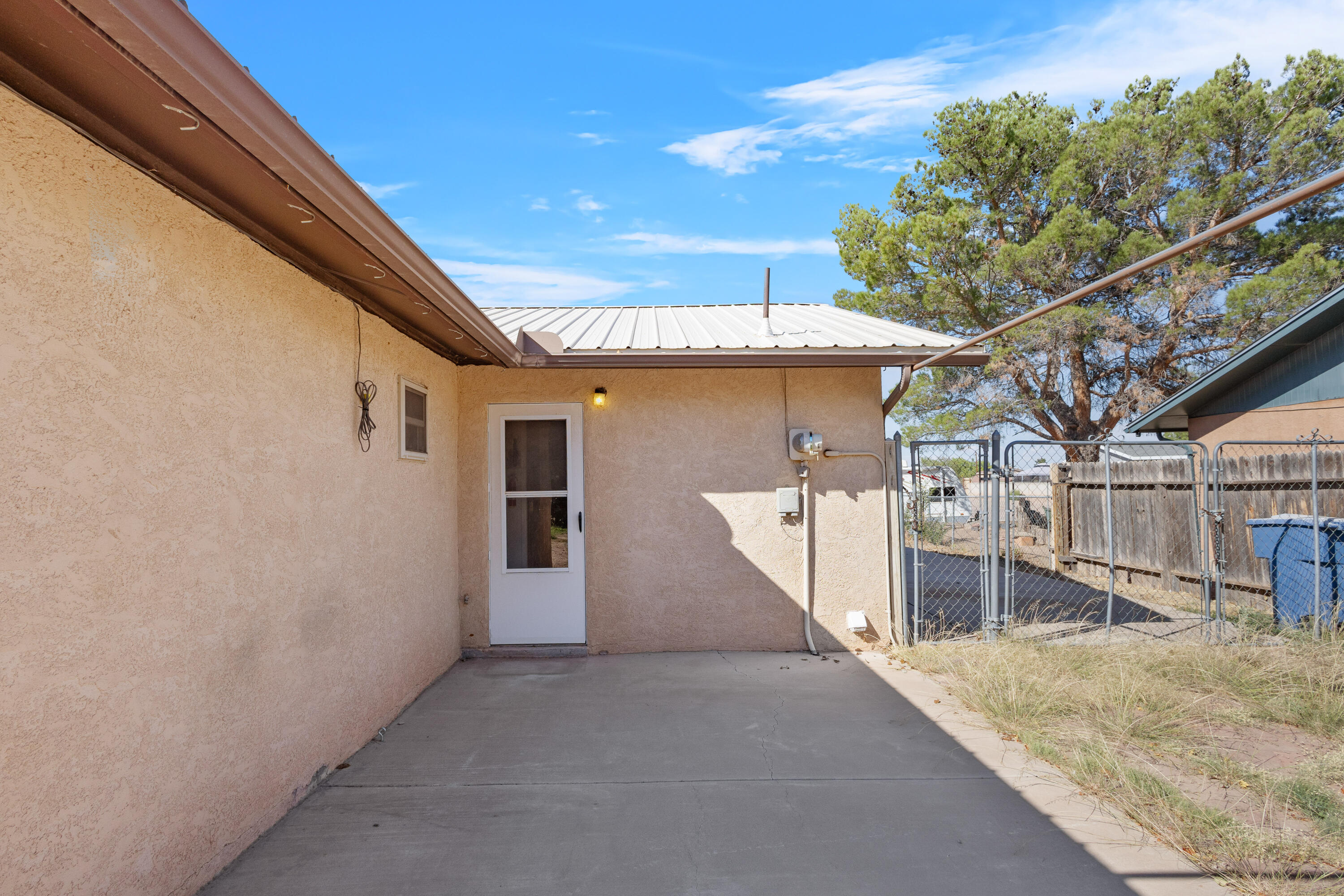 1006 MARY Place