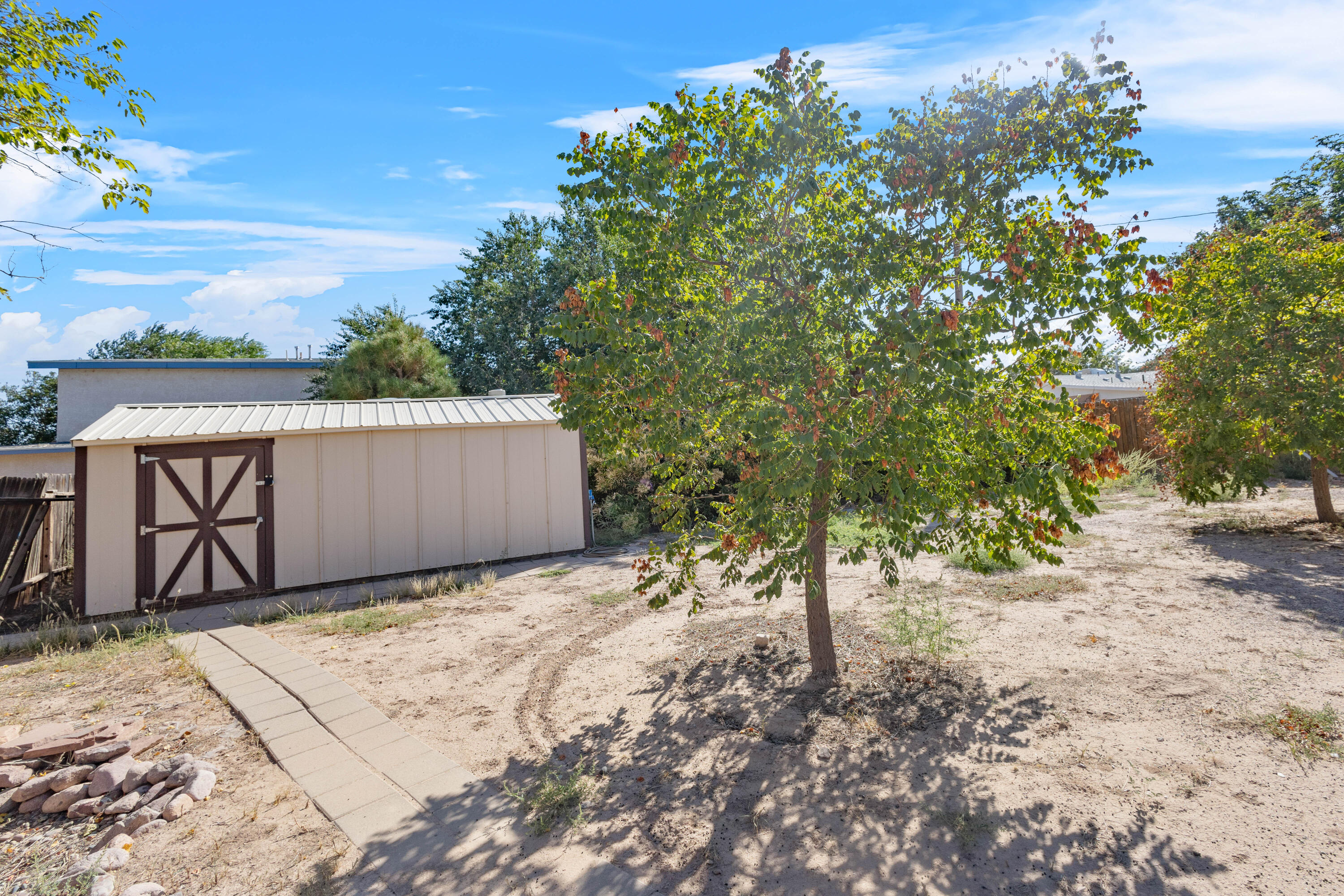1006 MARY Place