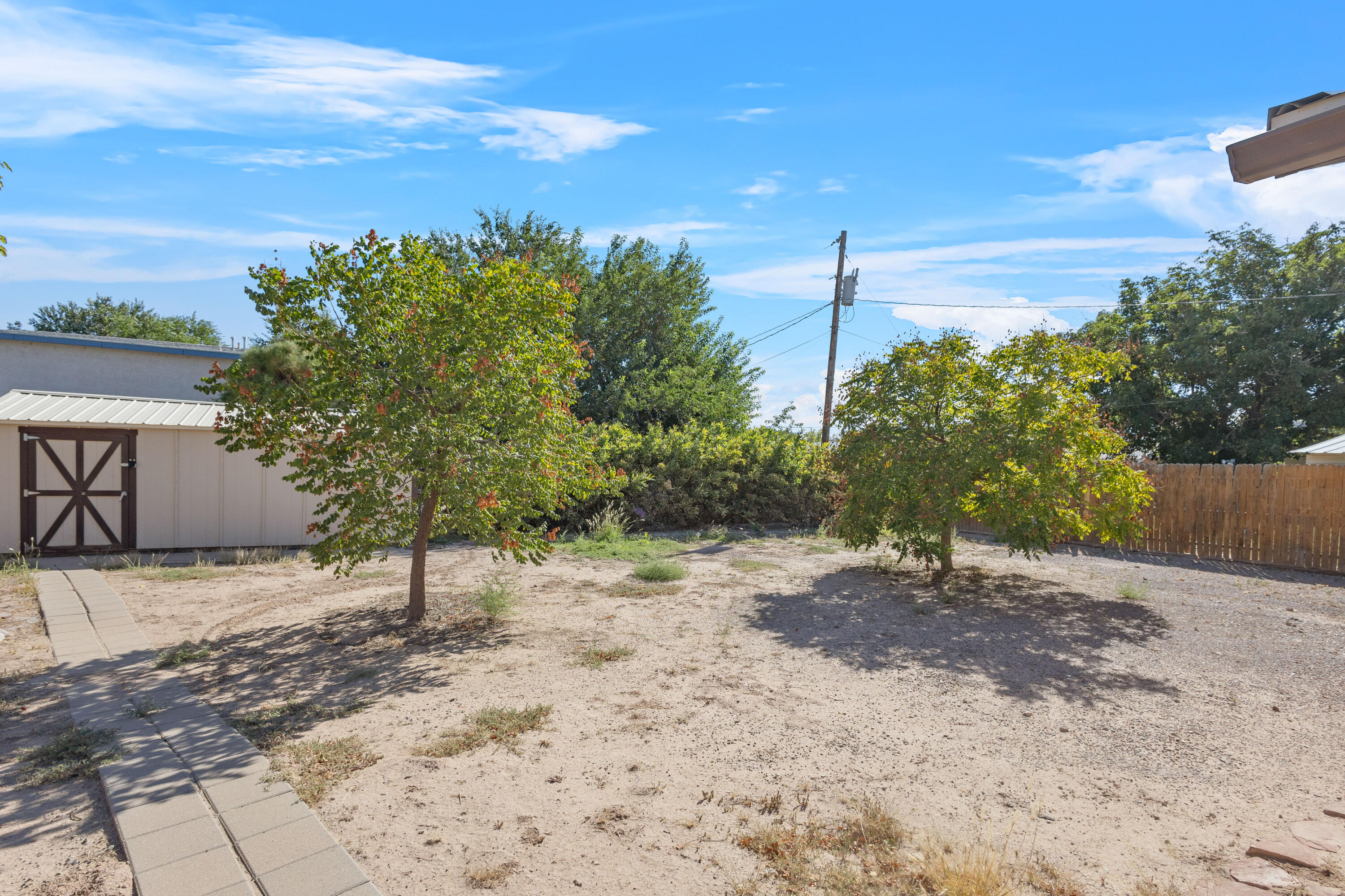 1006 MARY Place