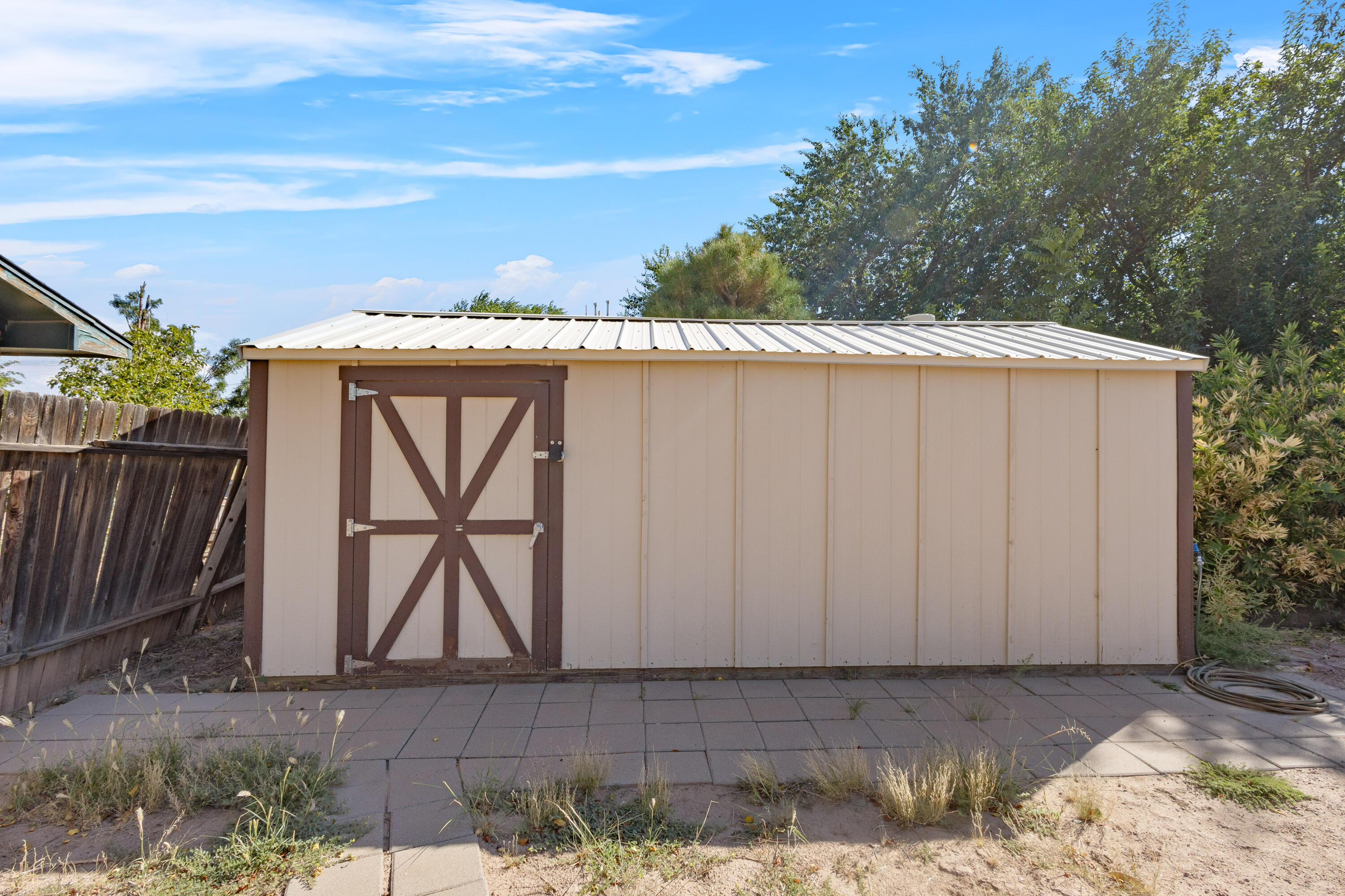 1006 MARY Place
