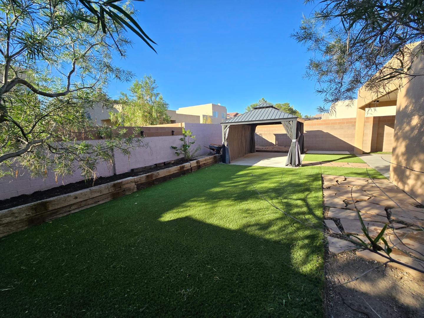 10305 Dayflower Drive NW