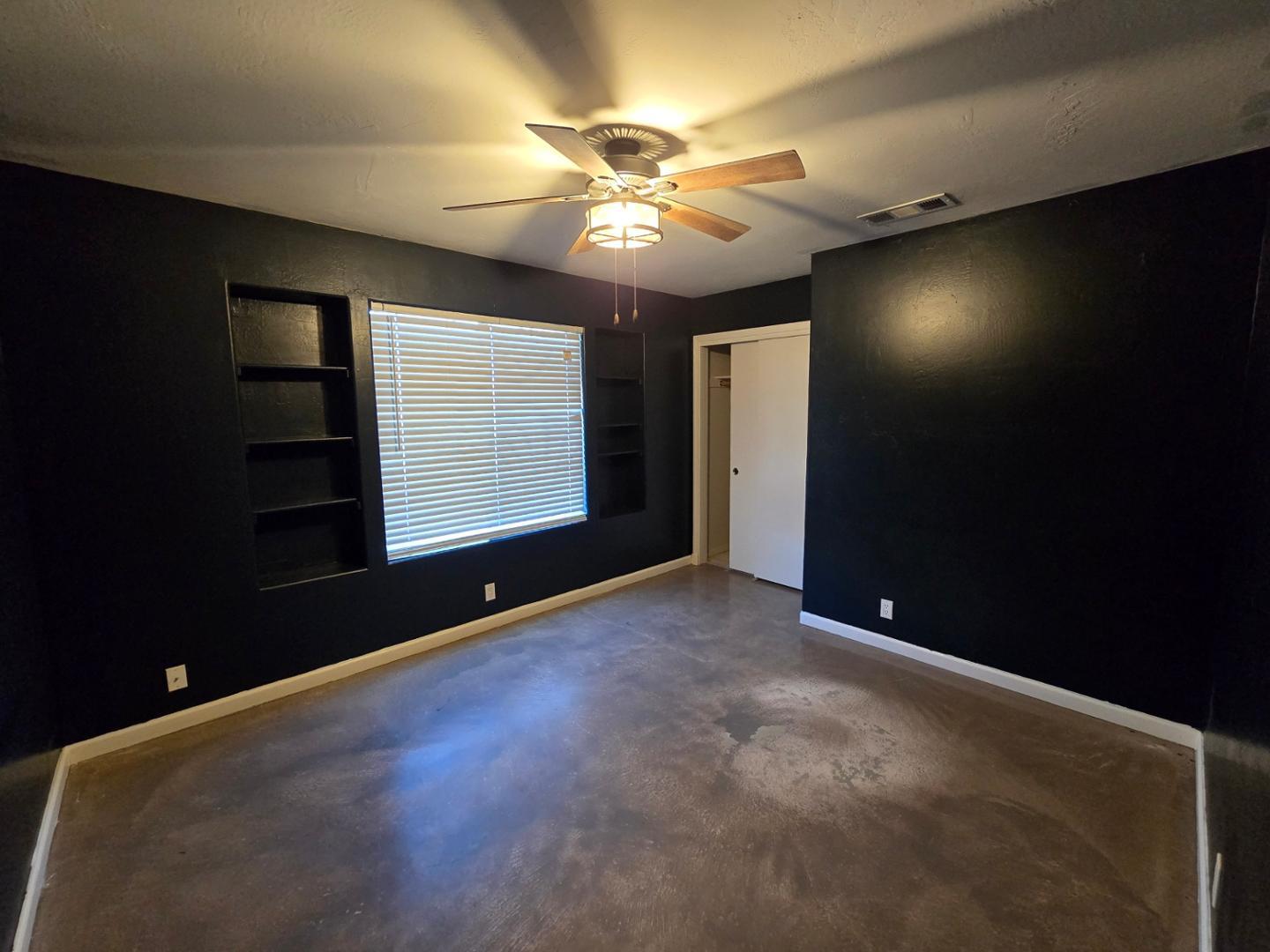 10305 Dayflower Drive NW