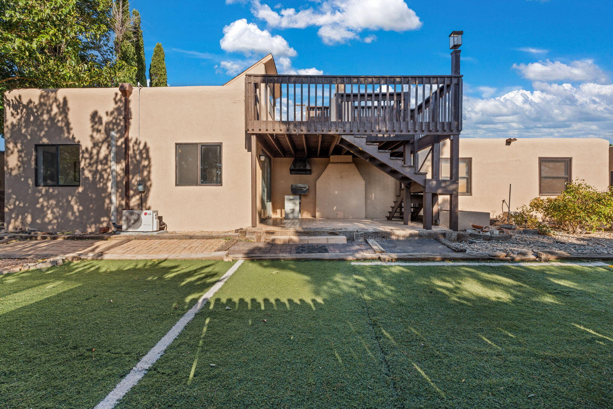 10012 ACADEMY HILLS Drive NE