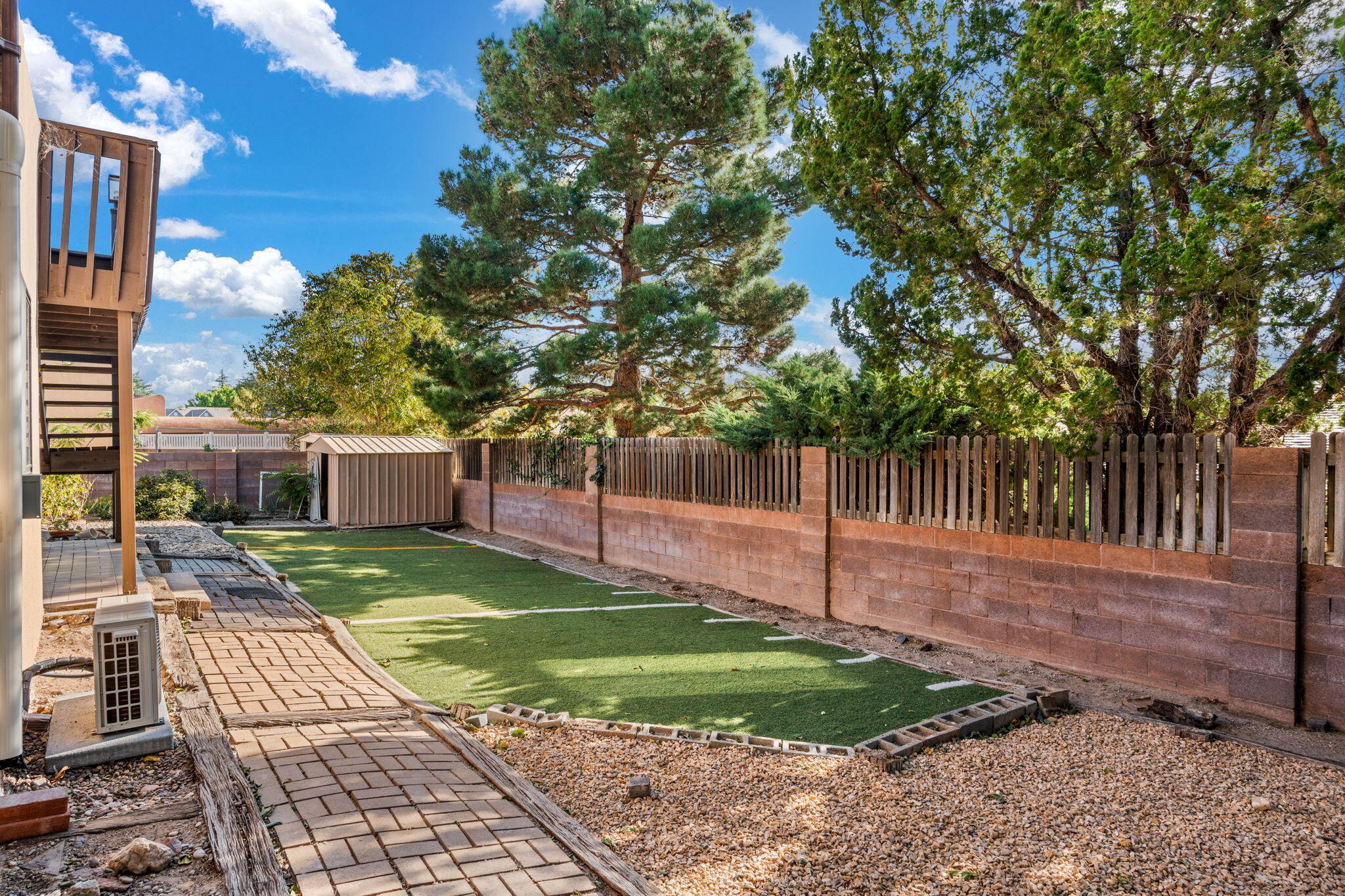 10012 ACADEMY HILLS Drive NE