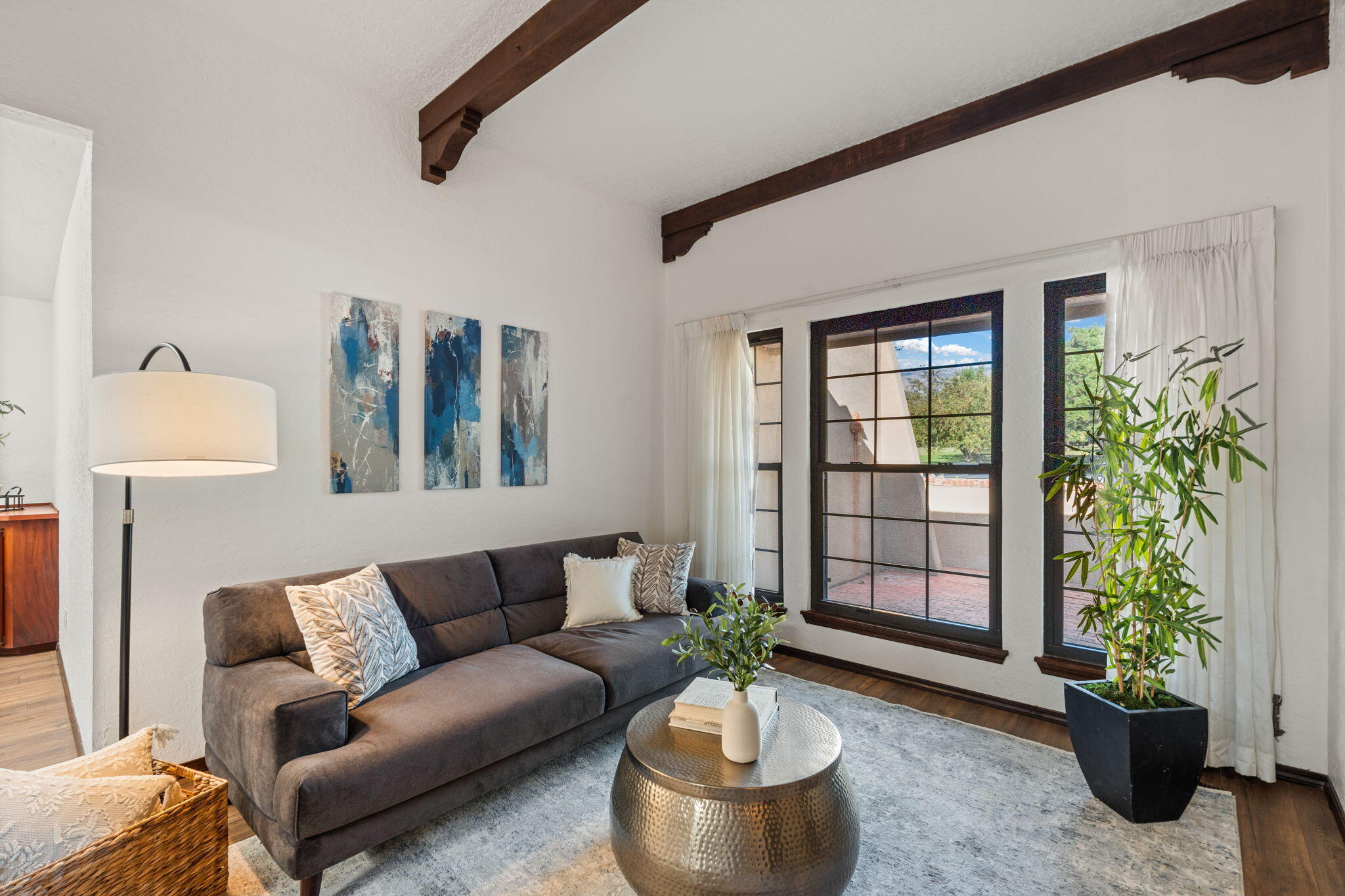 10012 ACADEMY HILLS Drive NE