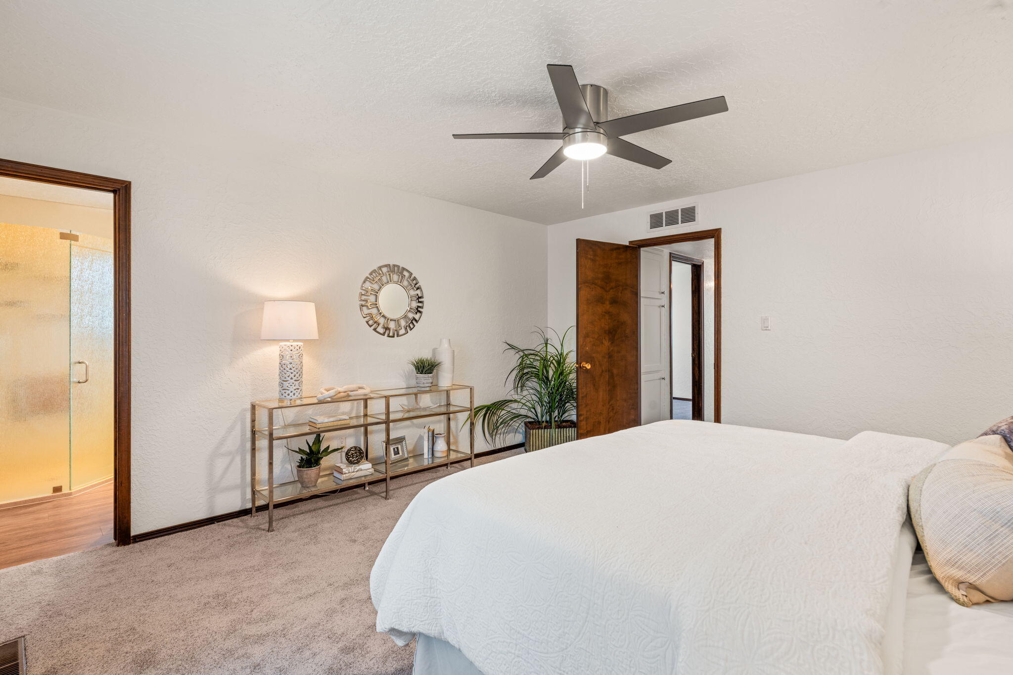 10012 ACADEMY HILLS Drive NE