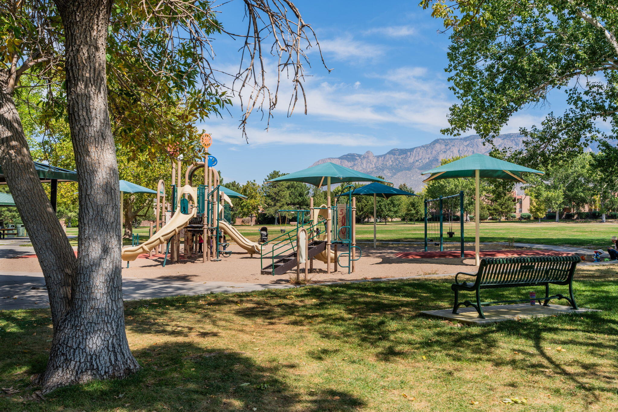 10012 ACADEMY HILLS Drive NE