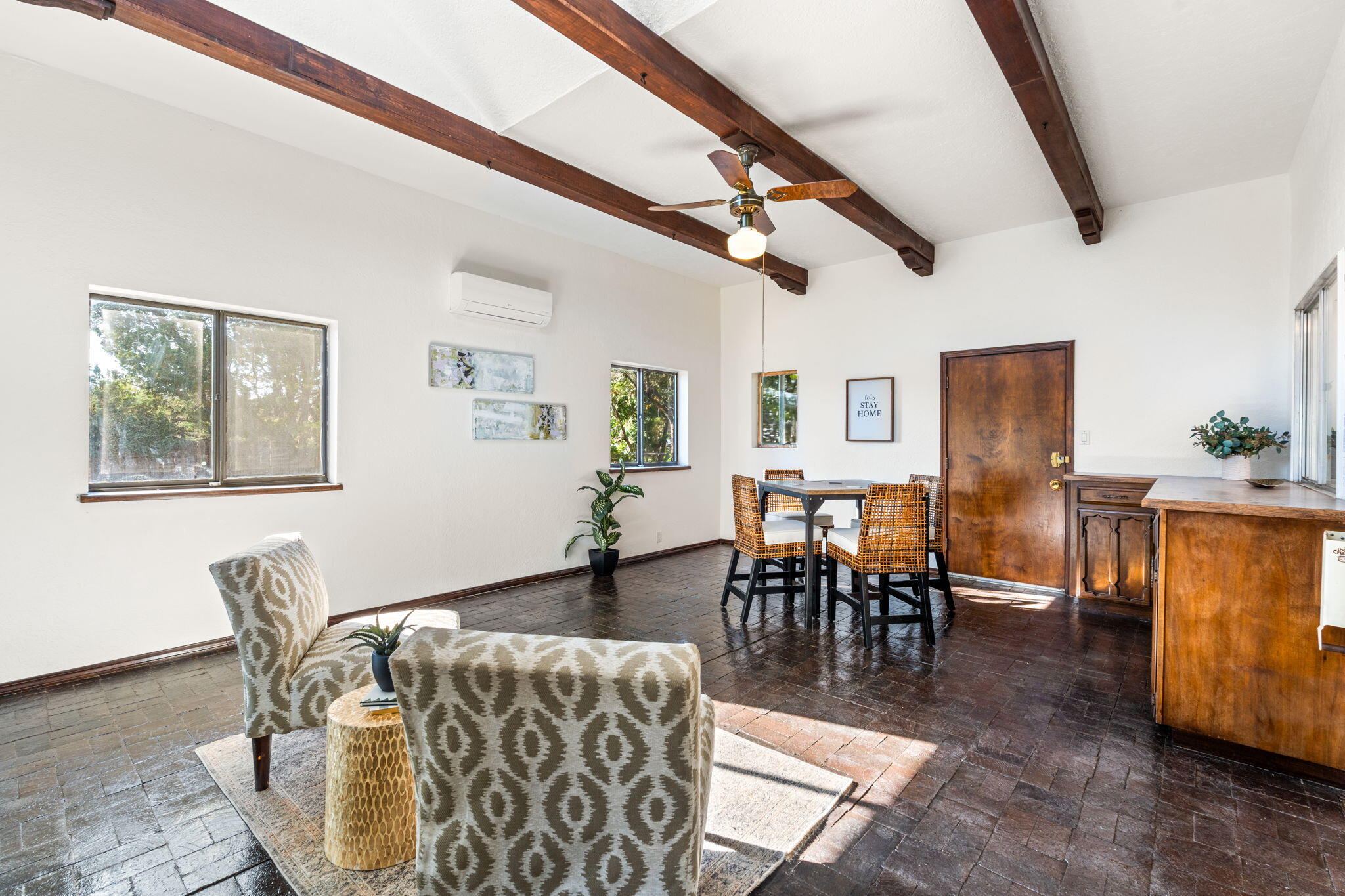 10012 ACADEMY HILLS Drive NE