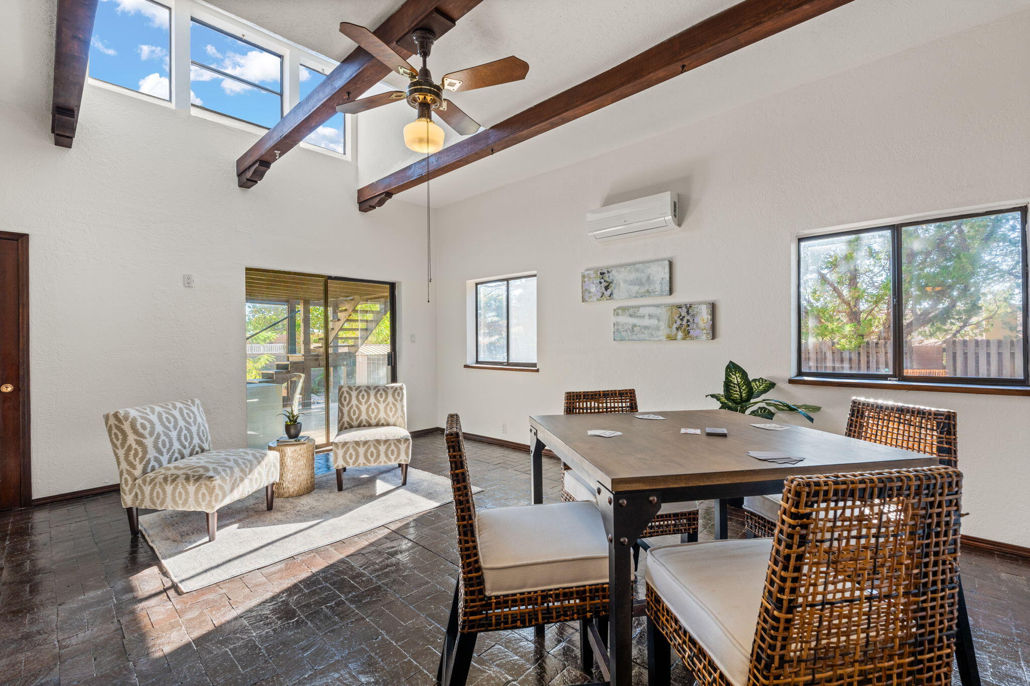 10012 ACADEMY HILLS Drive NE