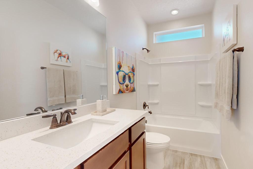 13605 Covered Wagon Avenue SE