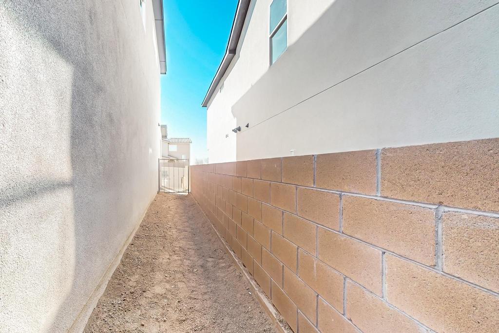 13605 Covered Wagon Avenue SE