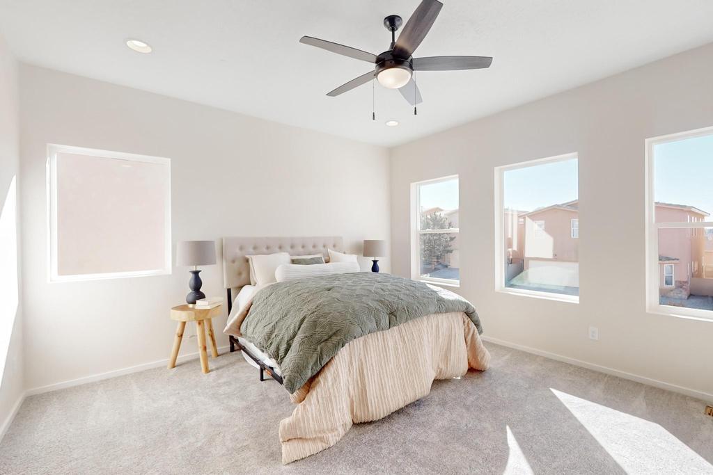 13605 Covered Wagon Avenue SE