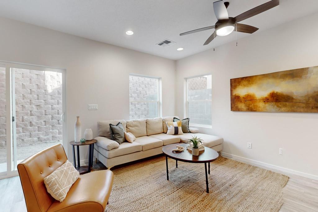 13605 Covered Wagon Avenue SE