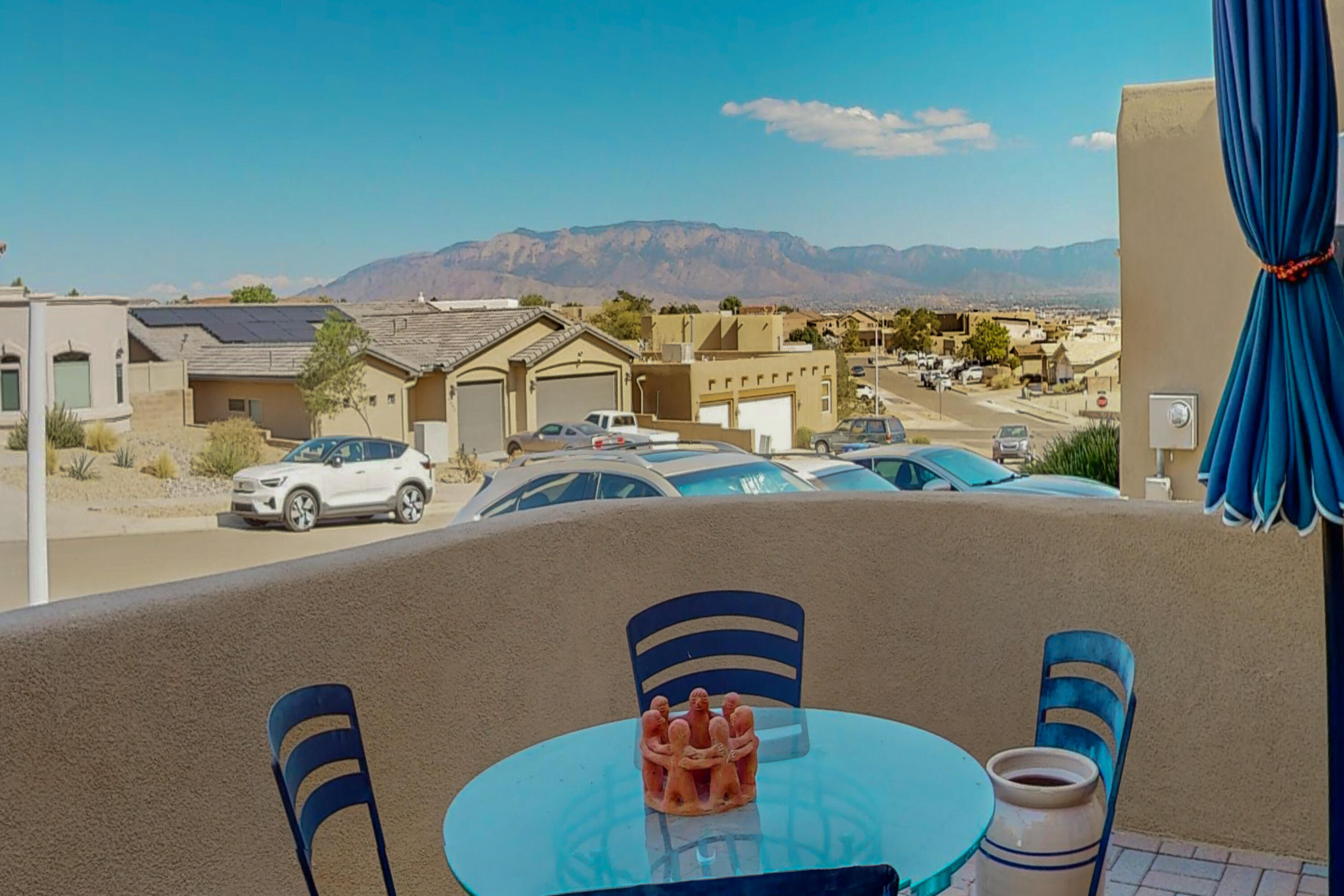 4612 ALBANY Court NW