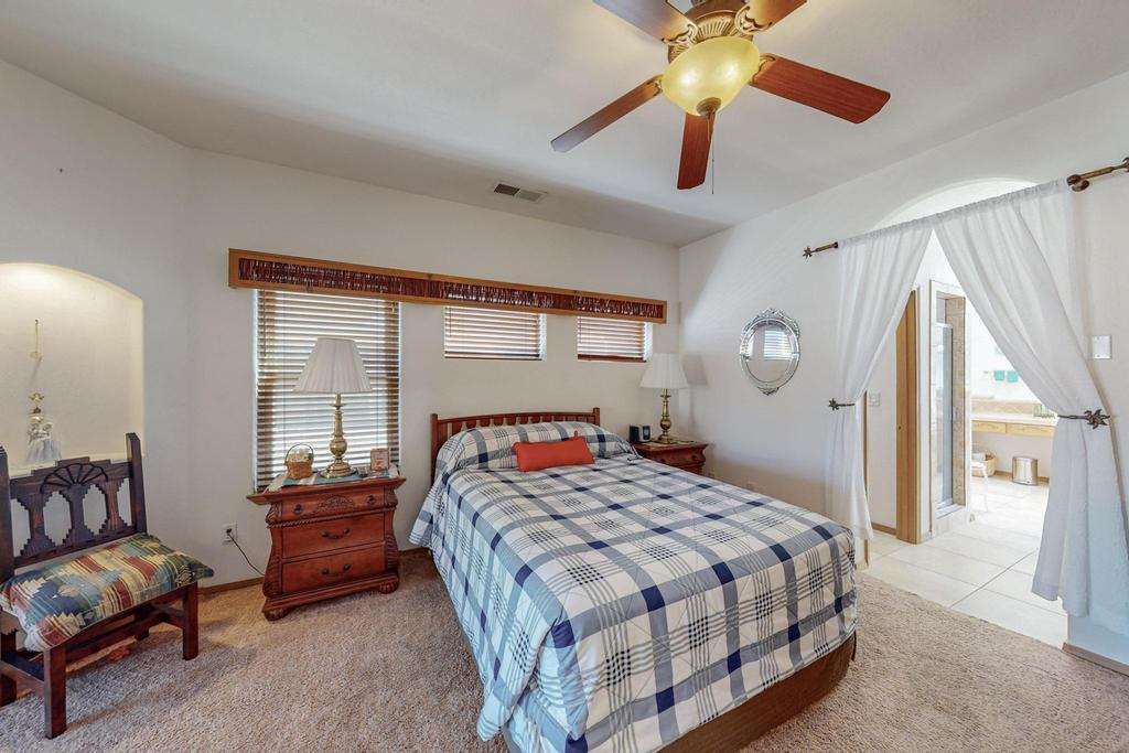 4612 ALBANY Court NW