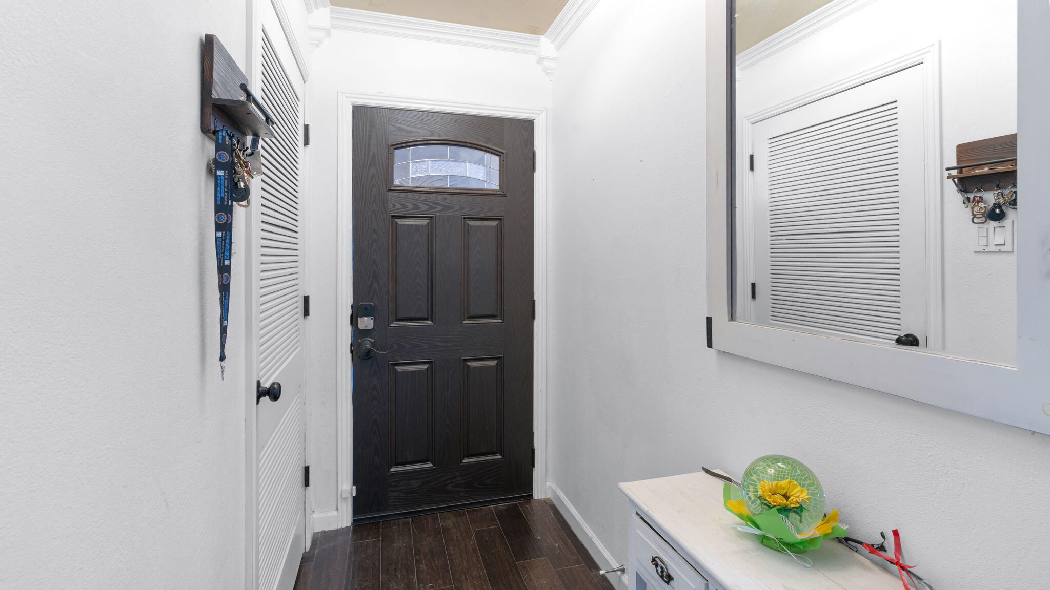 911 COUNTRY CLUB Drive SE G