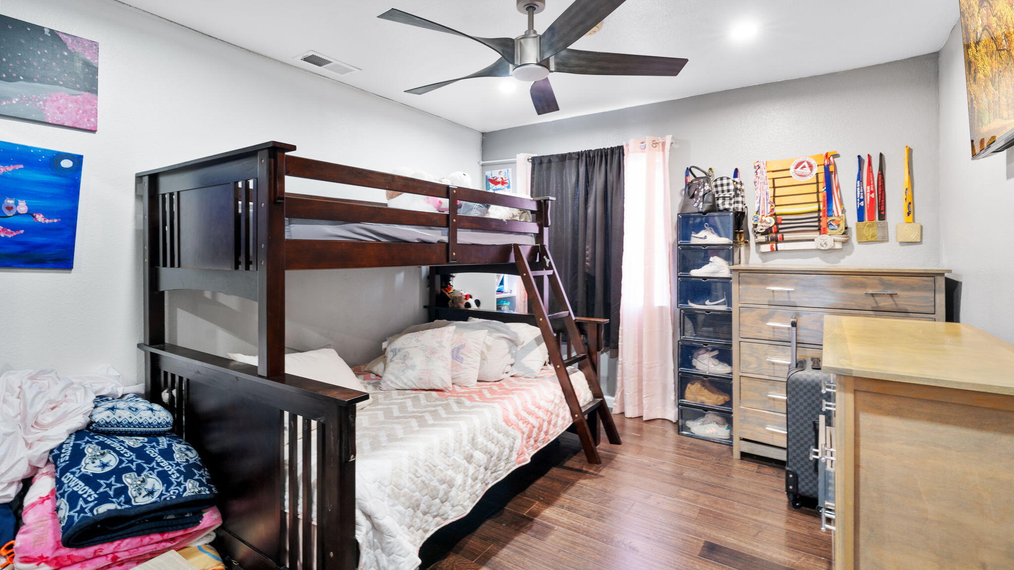 911 COUNTRY CLUB Drive SE G