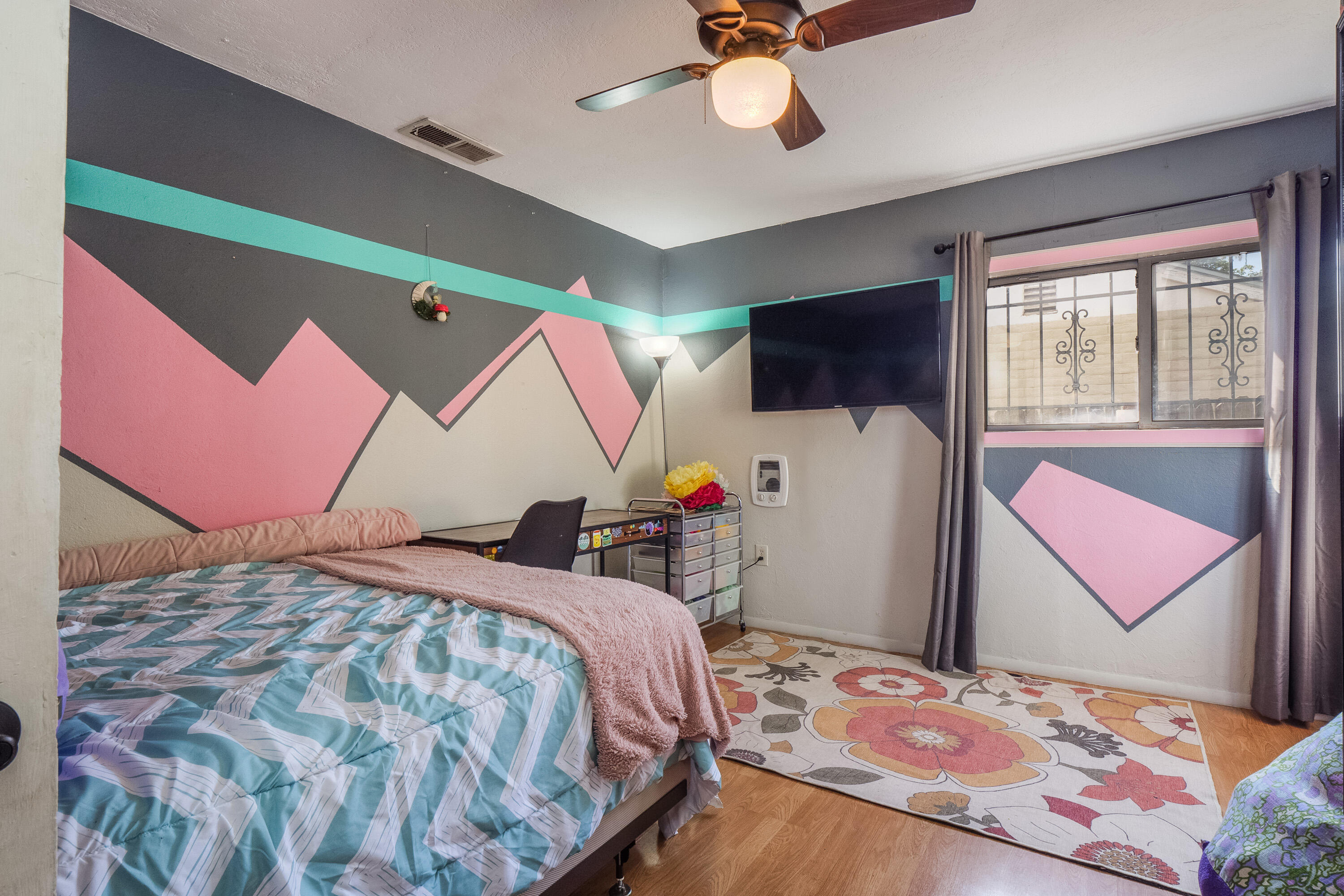 906 PALO DURO Avenue NW