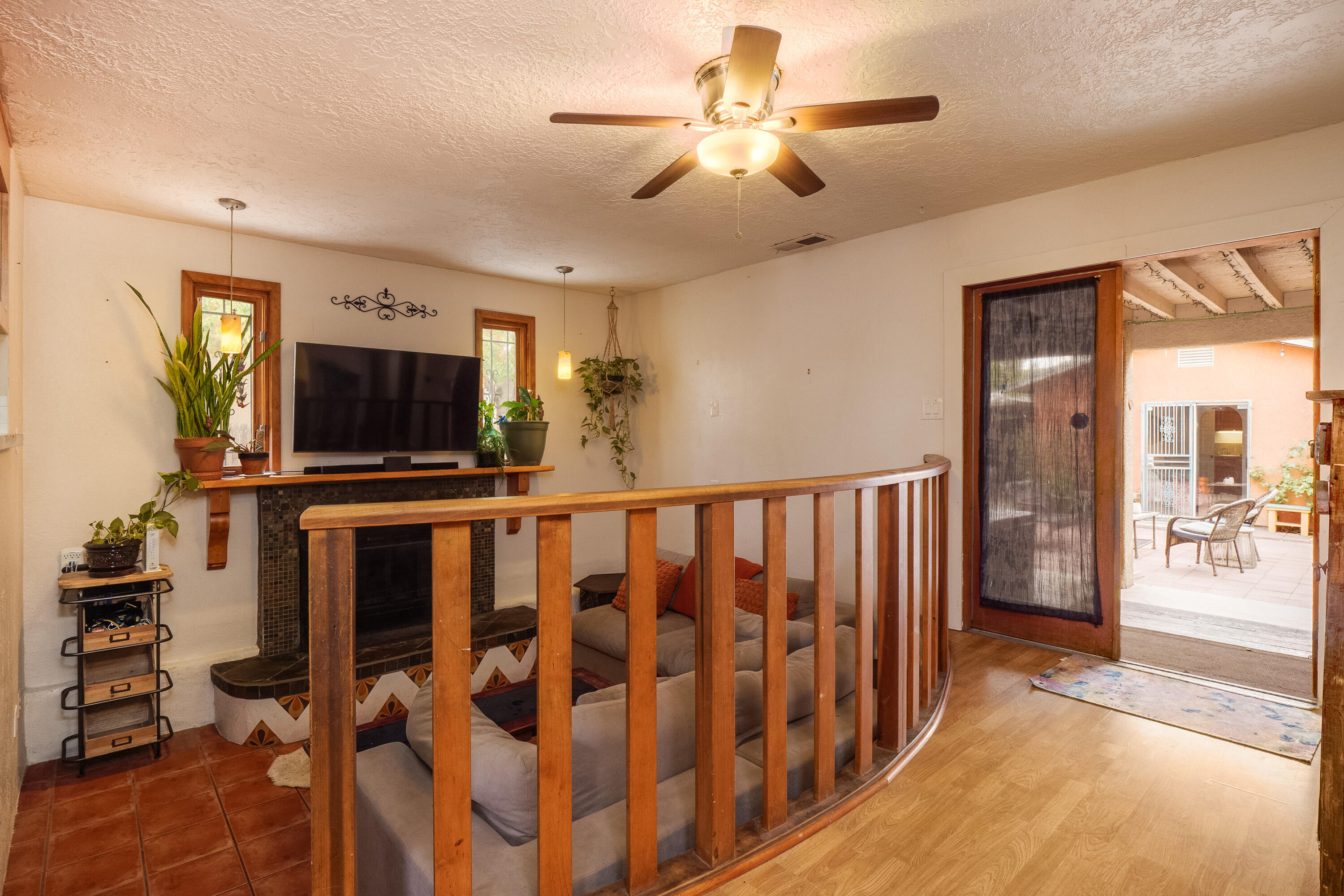 906 PALO DURO Avenue NW