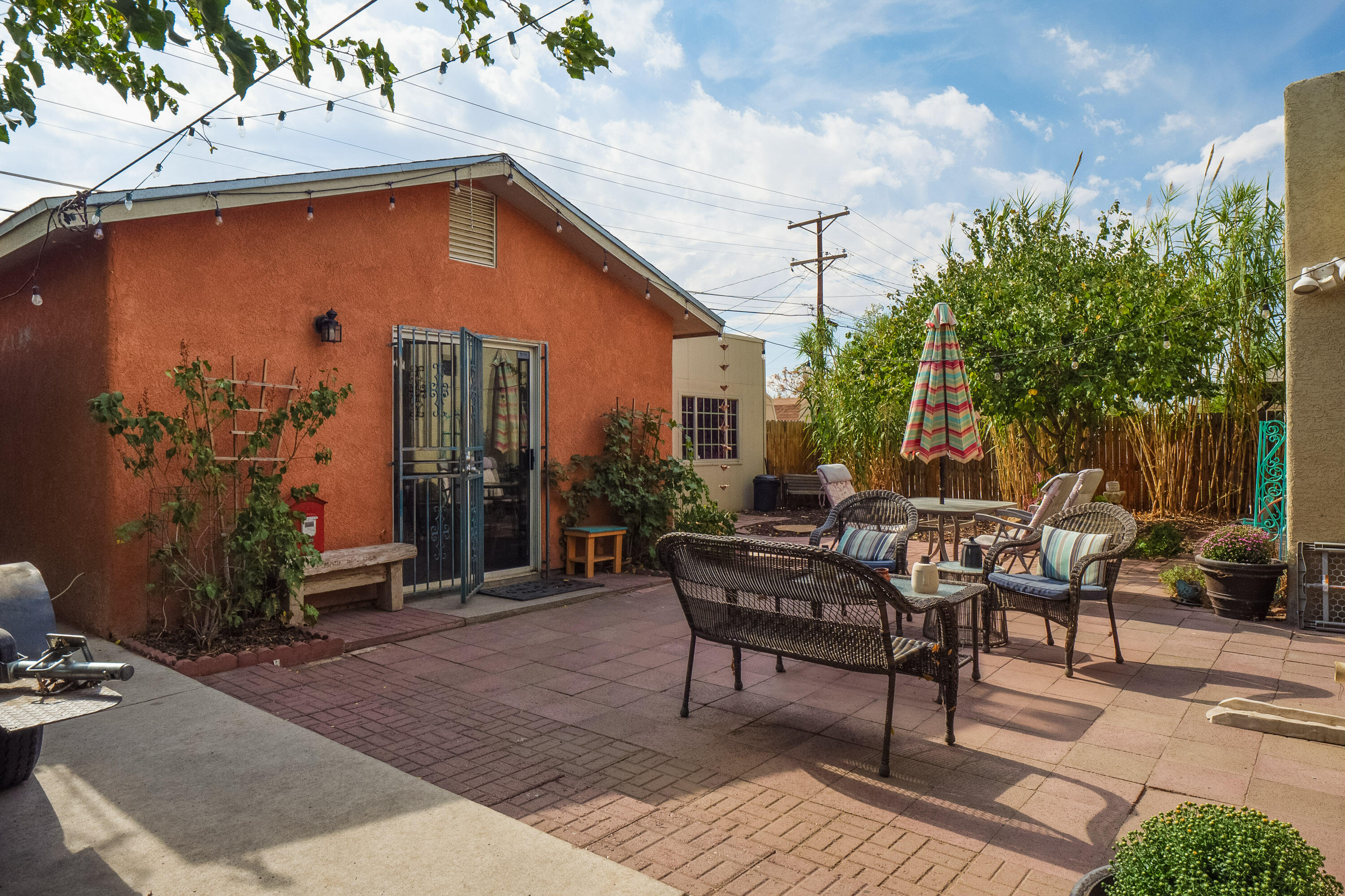 906 PALO DURO Avenue NW