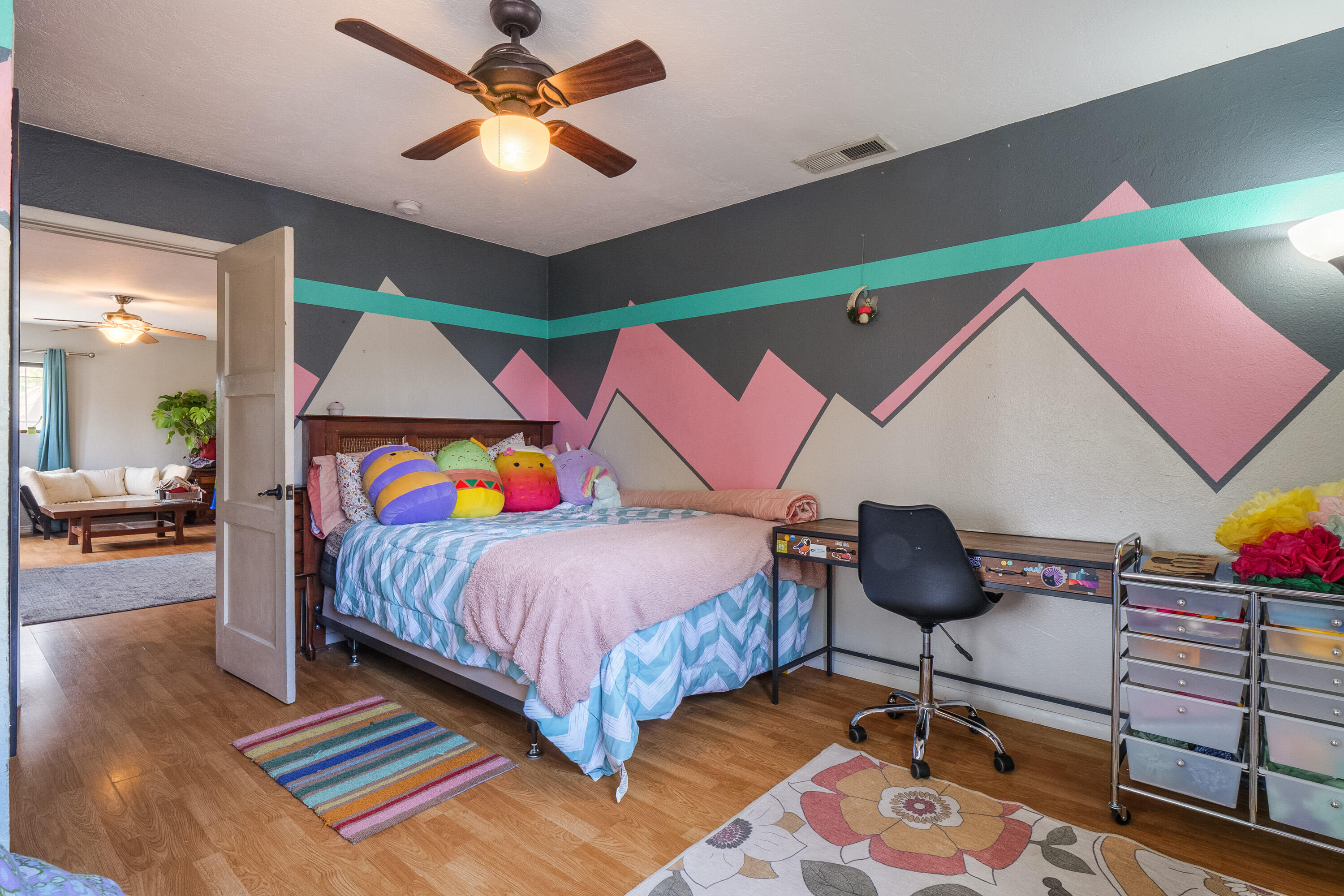 906 PALO DURO Avenue NW