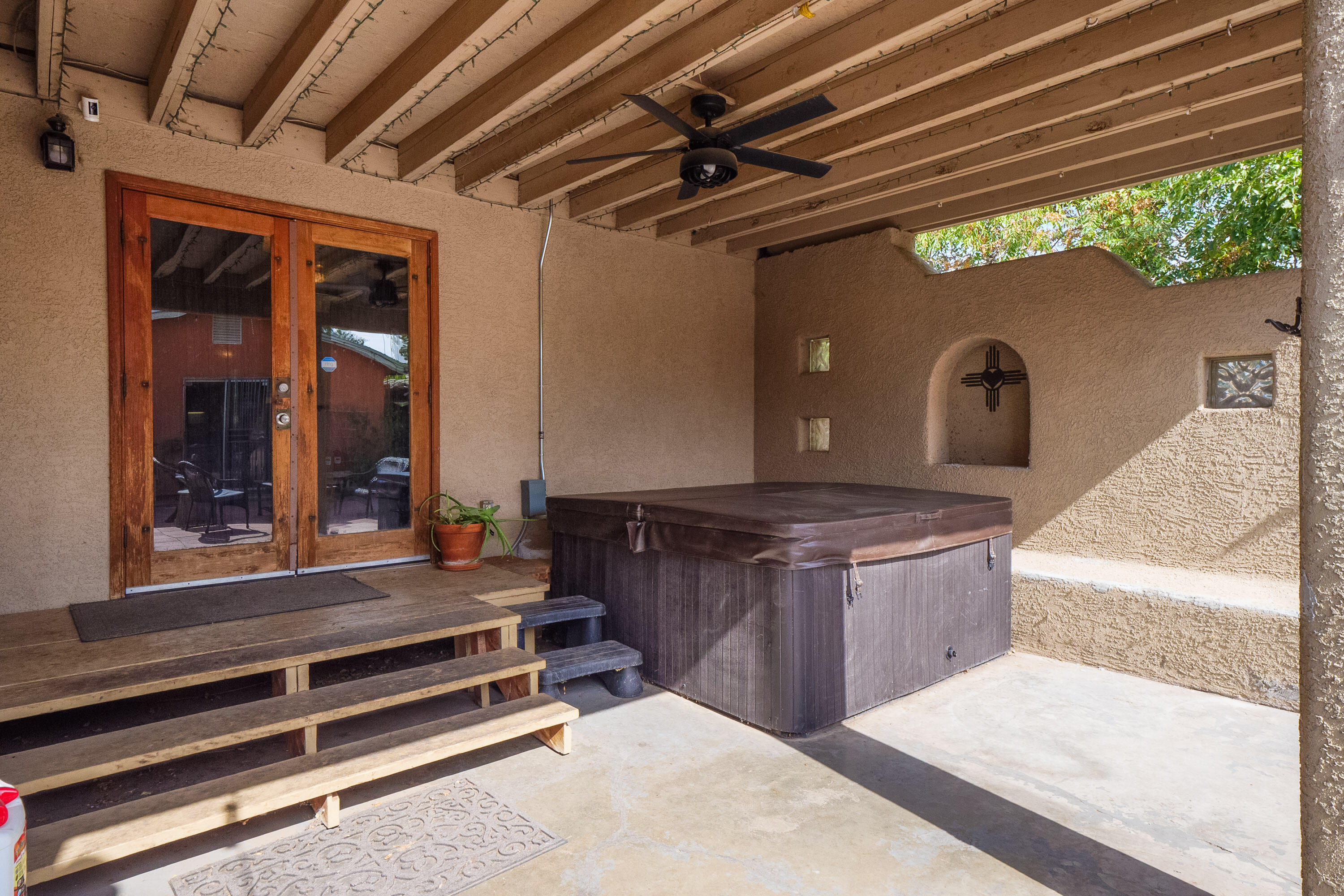 906 PALO DURO Avenue NW