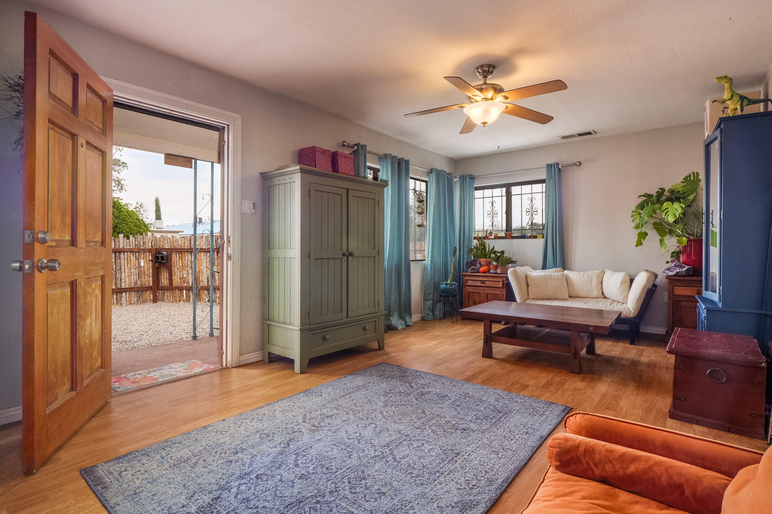 906 PALO DURO Avenue NW