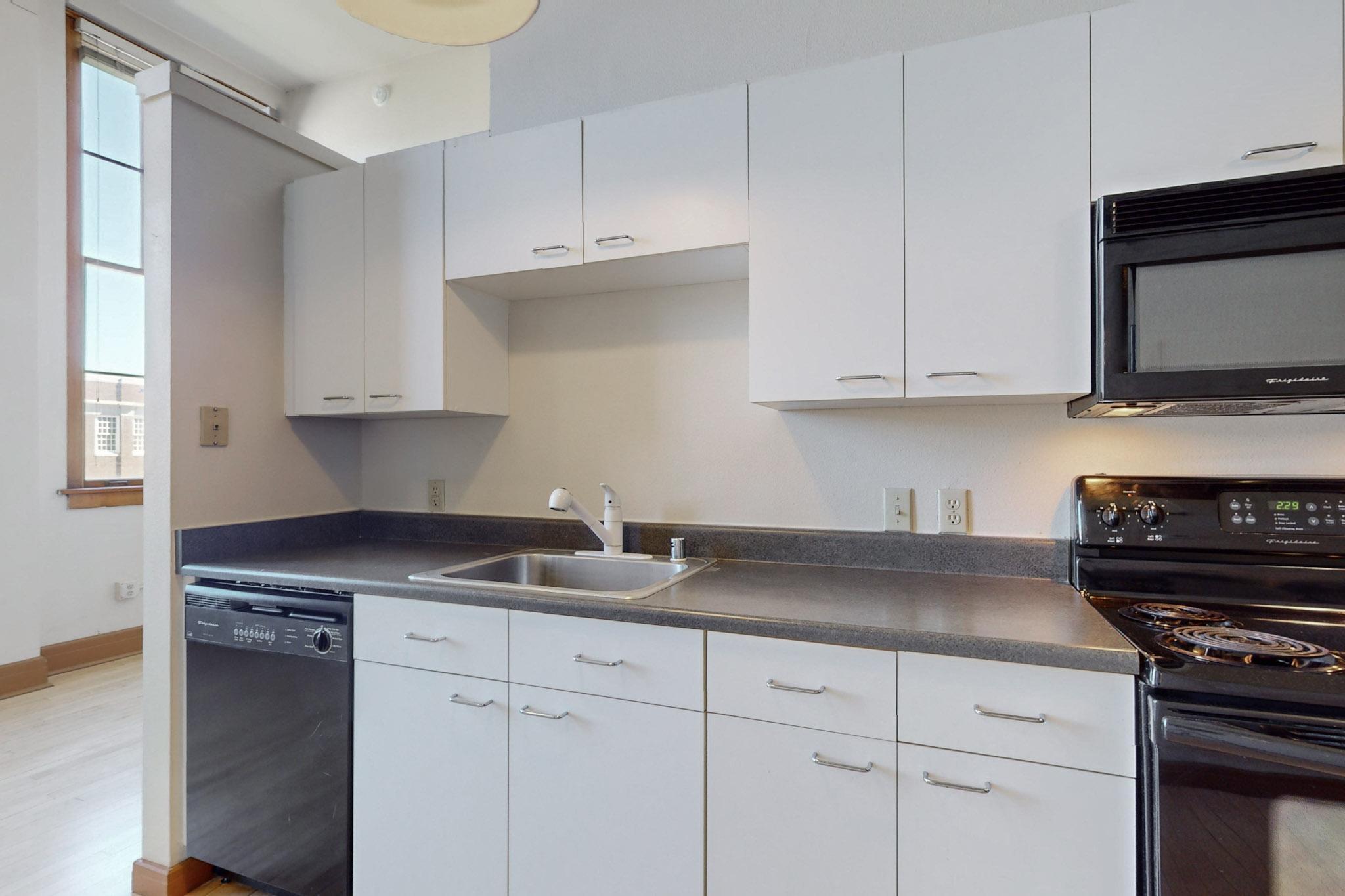 100 BROADWAY Boulevard NE 309