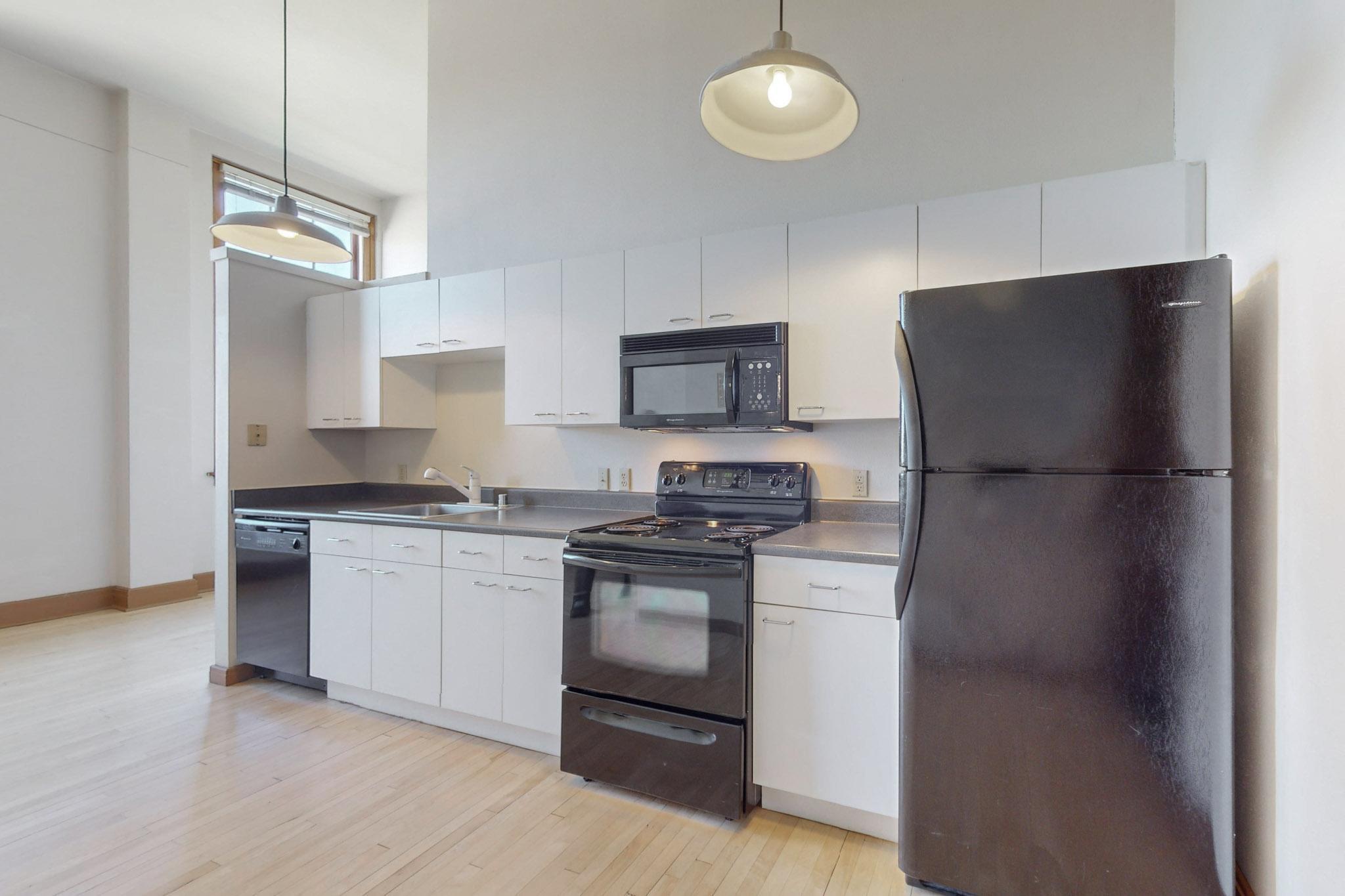 100 BROADWAY Boulevard NE 309