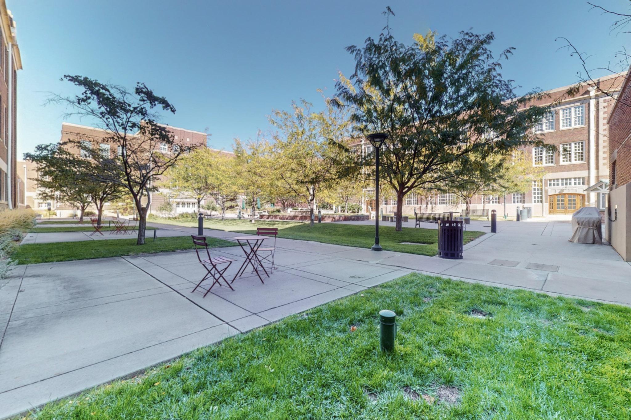100 BROADWAY Boulevard NE 309