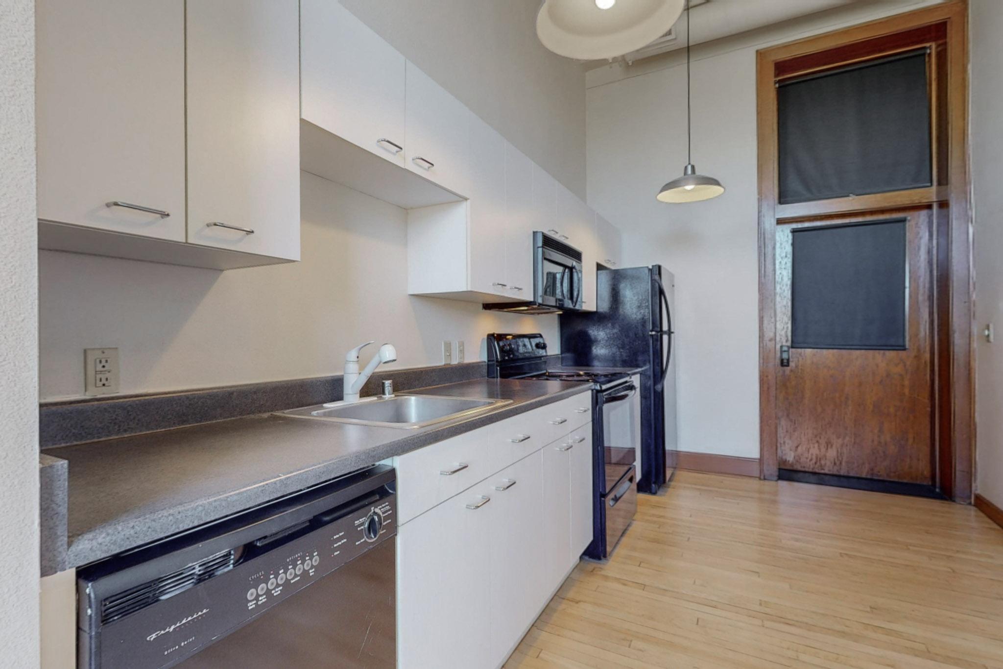 100 BROADWAY Boulevard NE 309