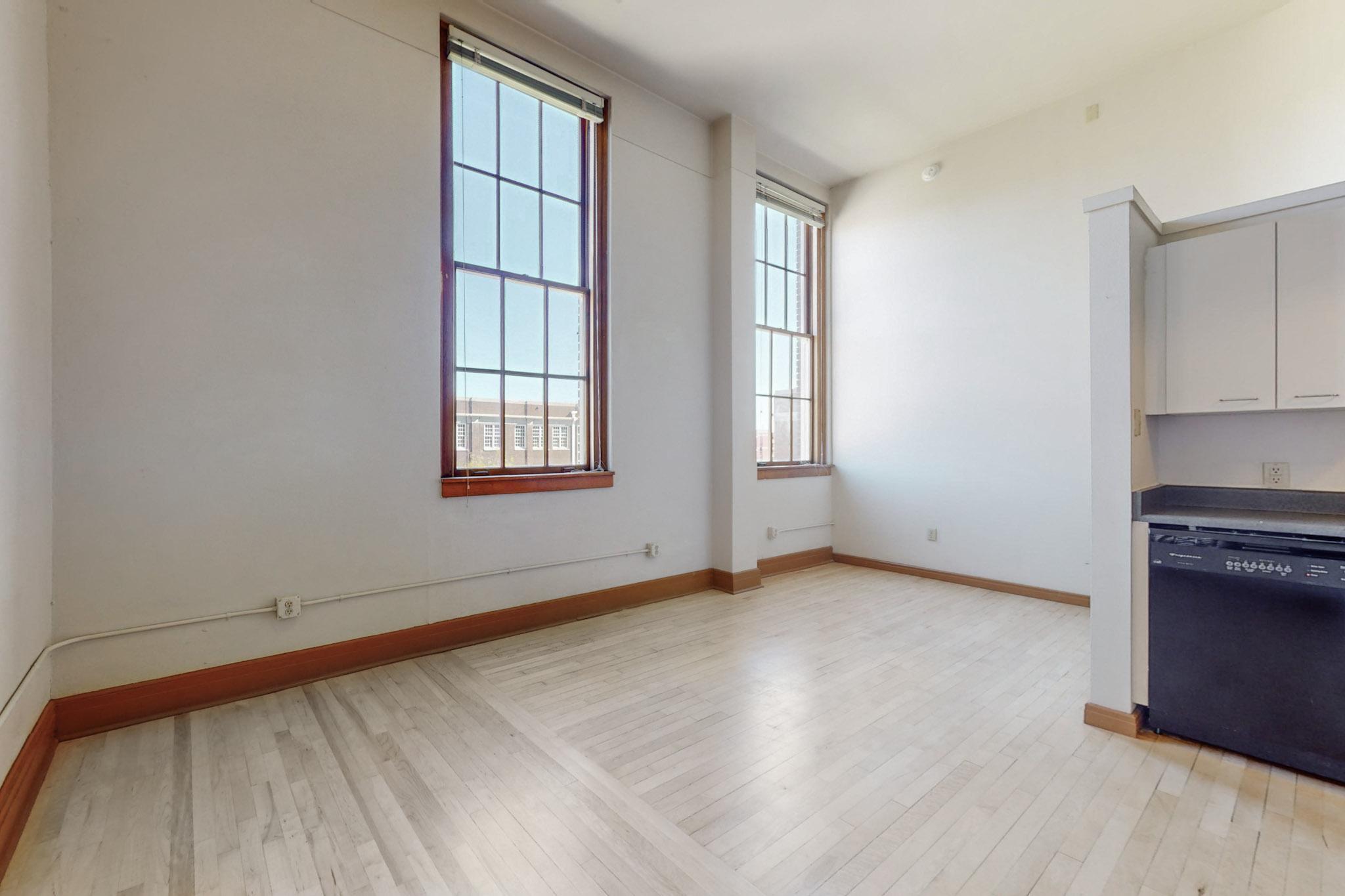 100 BROADWAY Boulevard NE 309