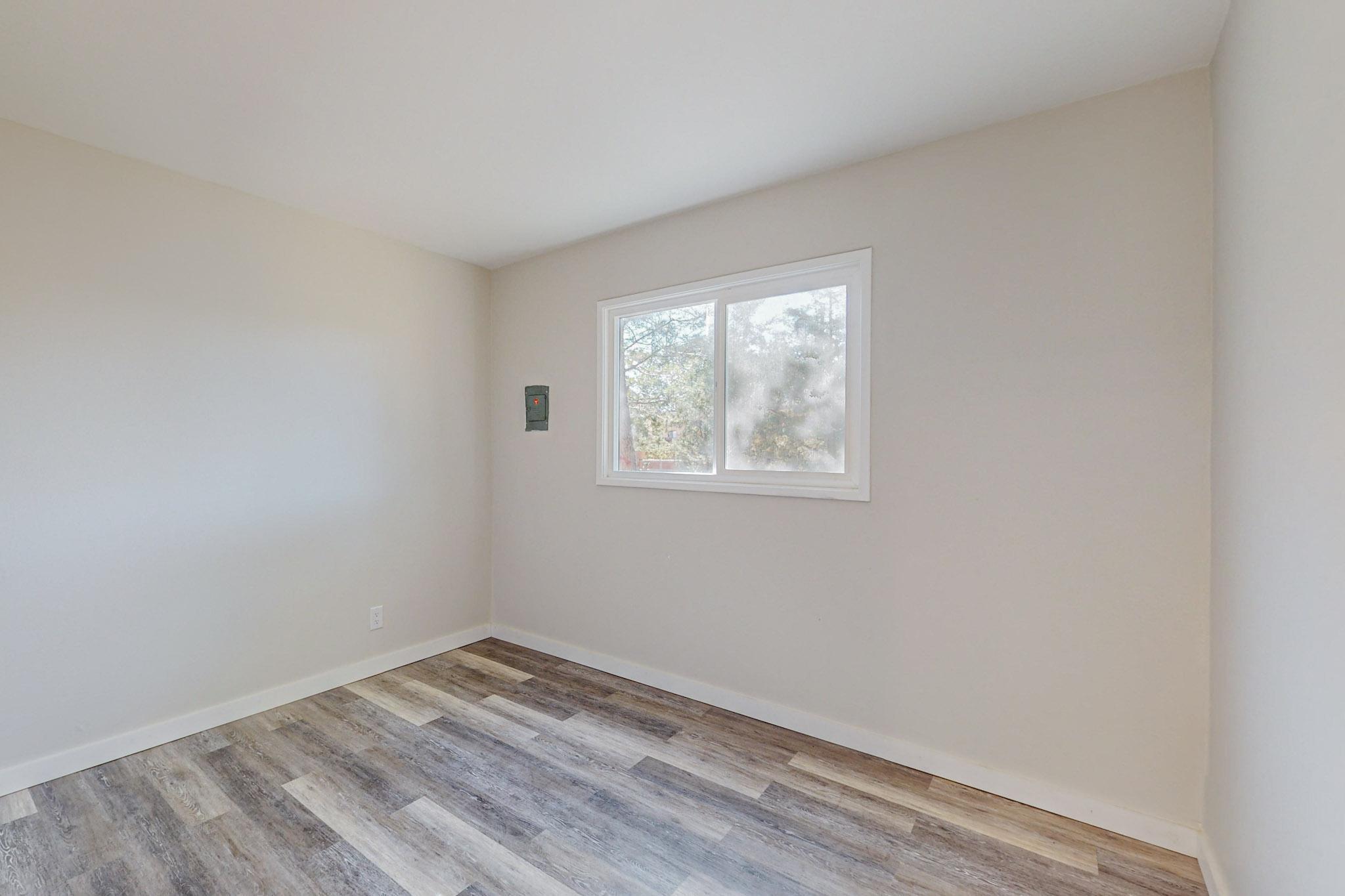 10402 PROSPECT Avenue NE