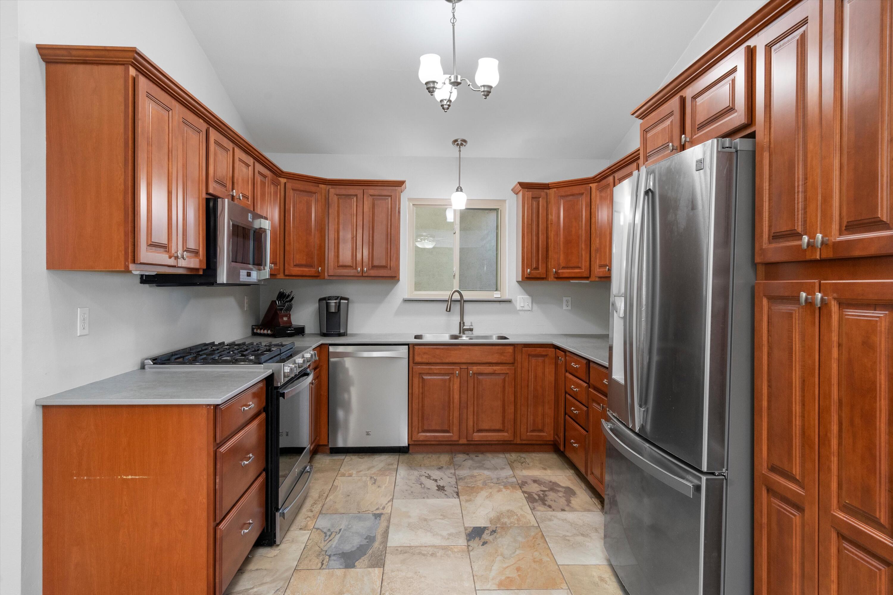 10306 KAREN Avenue NE