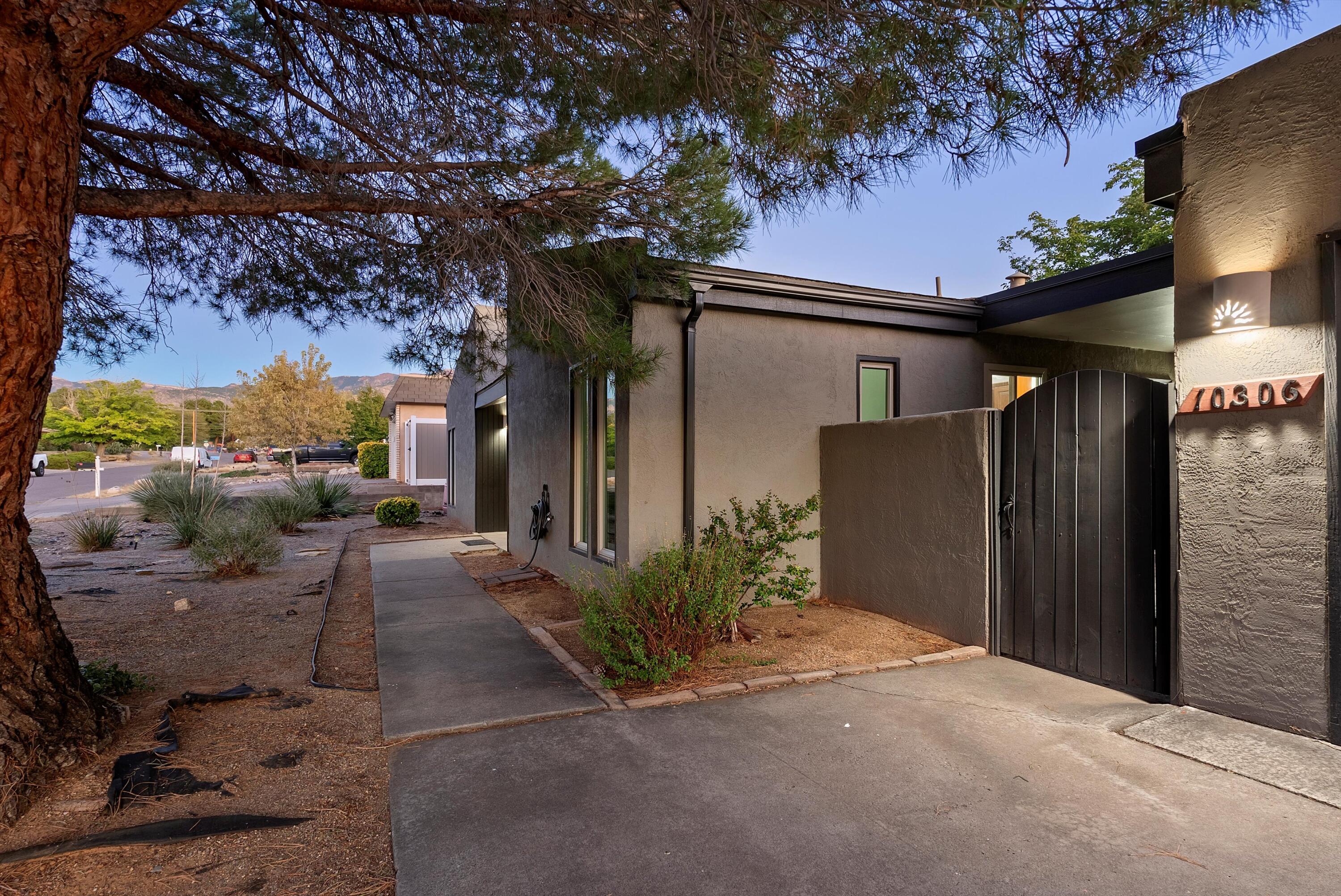 10306 KAREN Avenue NE