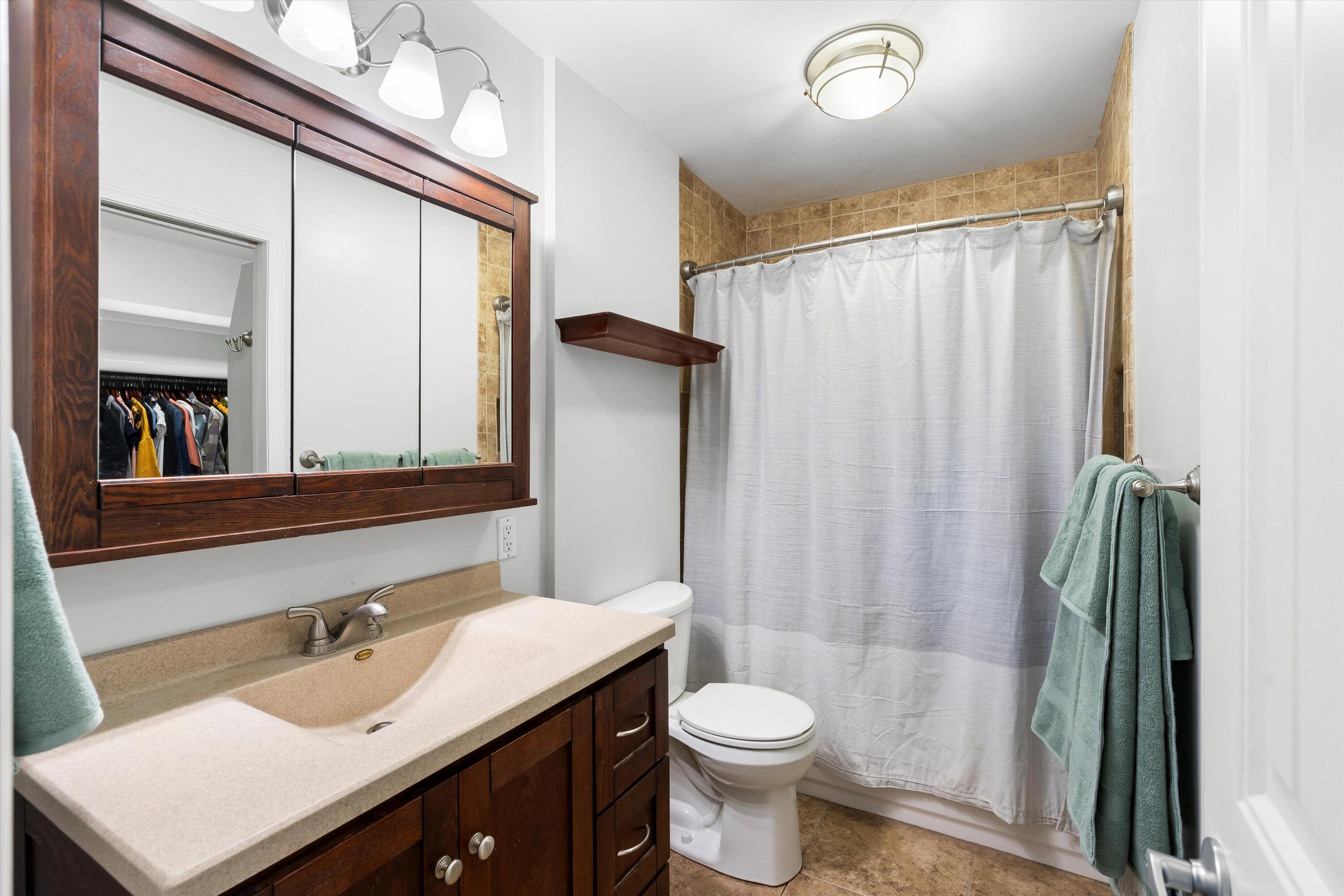 10306 KAREN Avenue NE