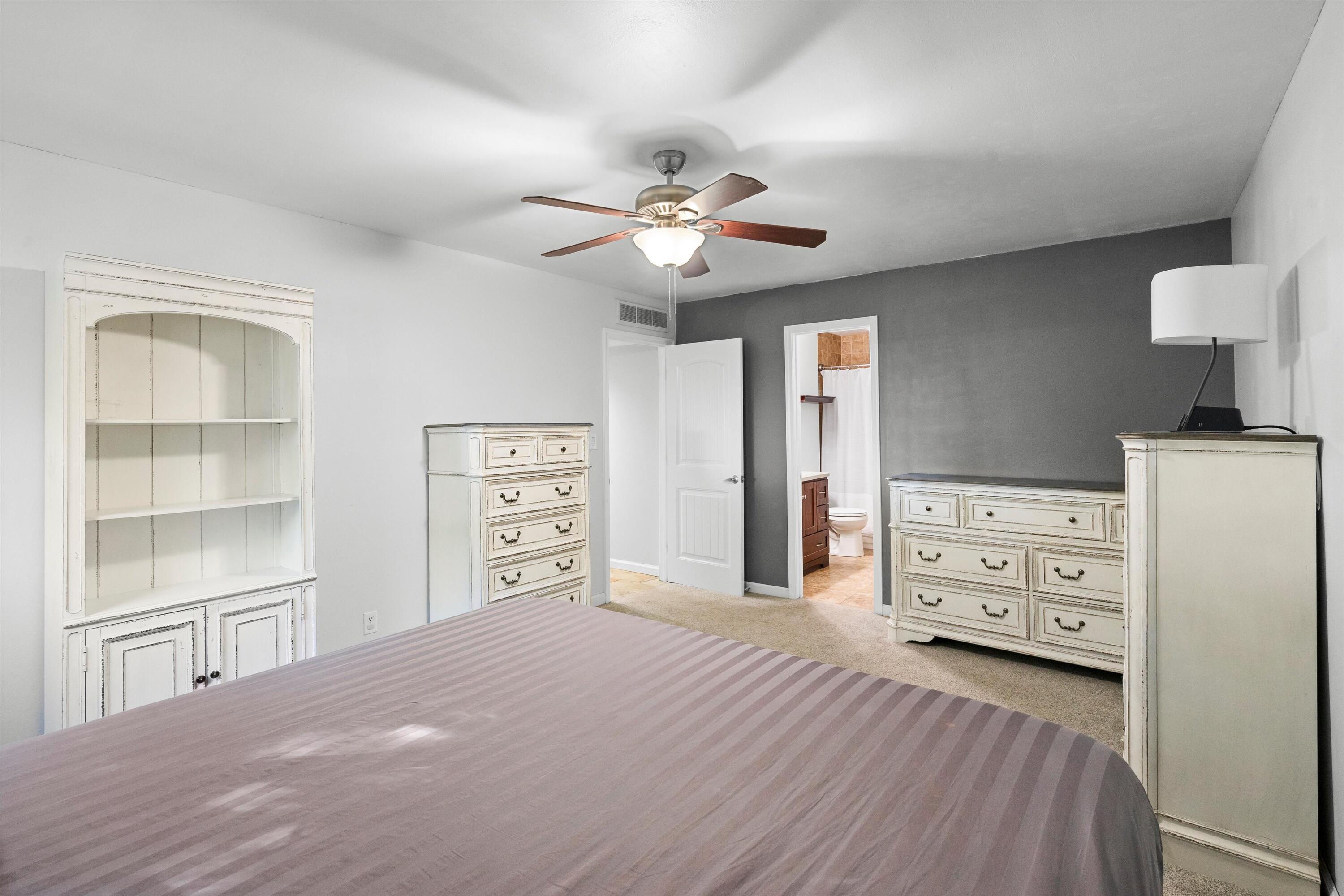 10306 KAREN Avenue NE