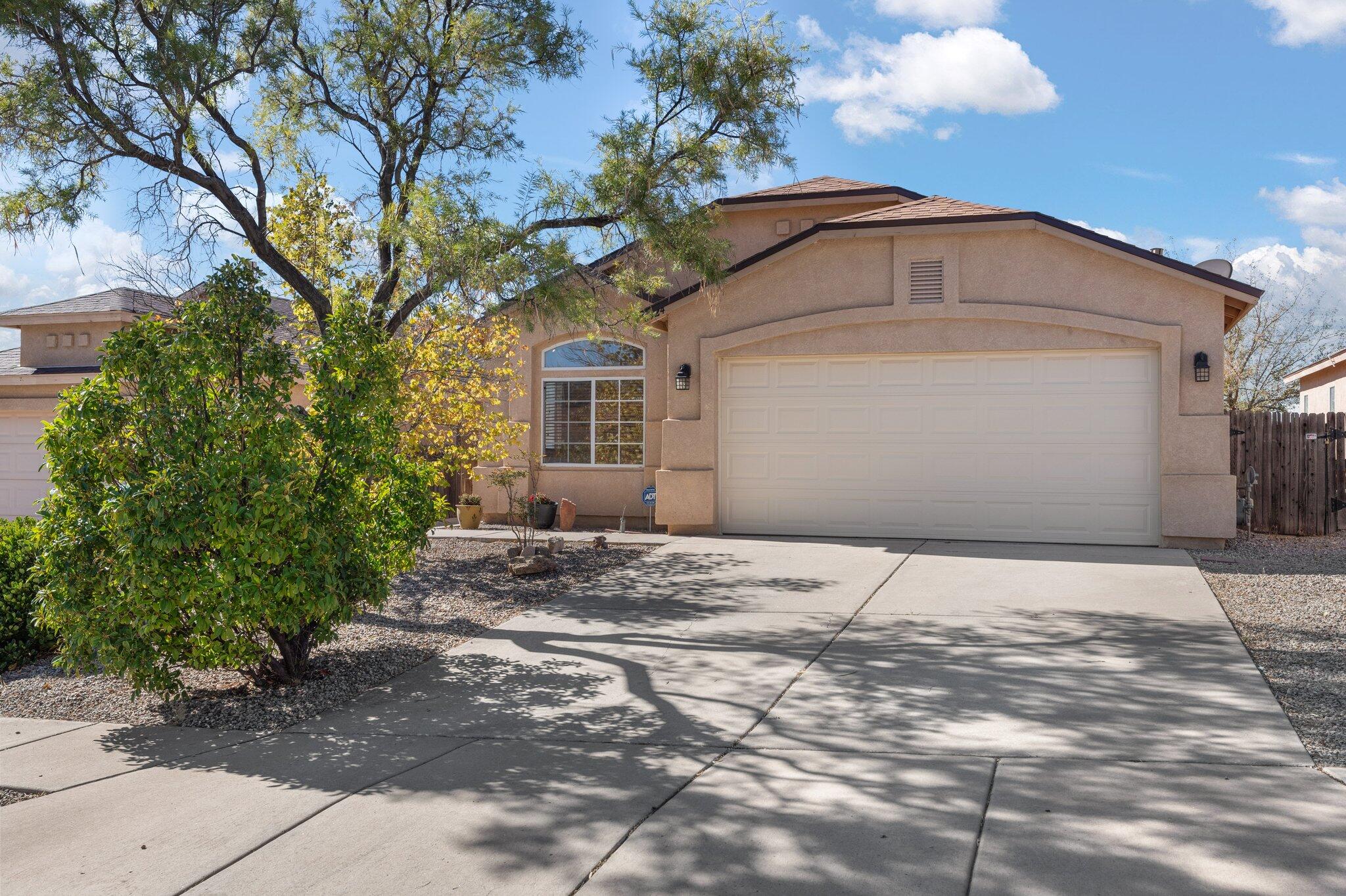 6924 ANGELA Drive NE