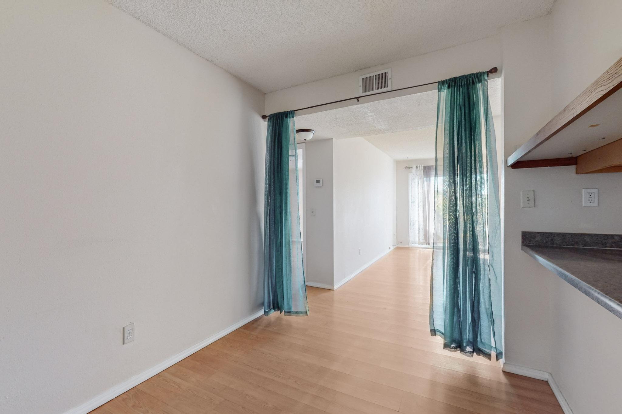 3853 MONTGOMERY Boulevard NE 1007