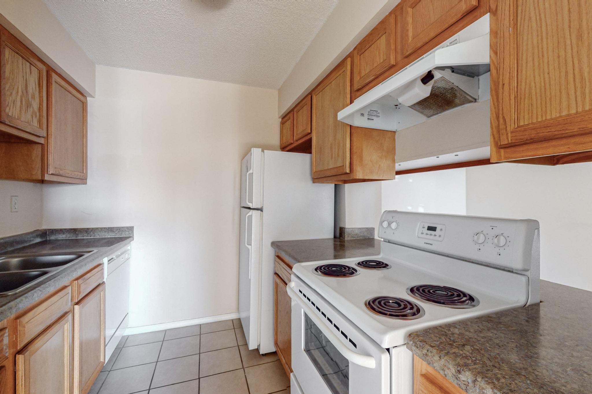 3853 MONTGOMERY Boulevard NE 1007