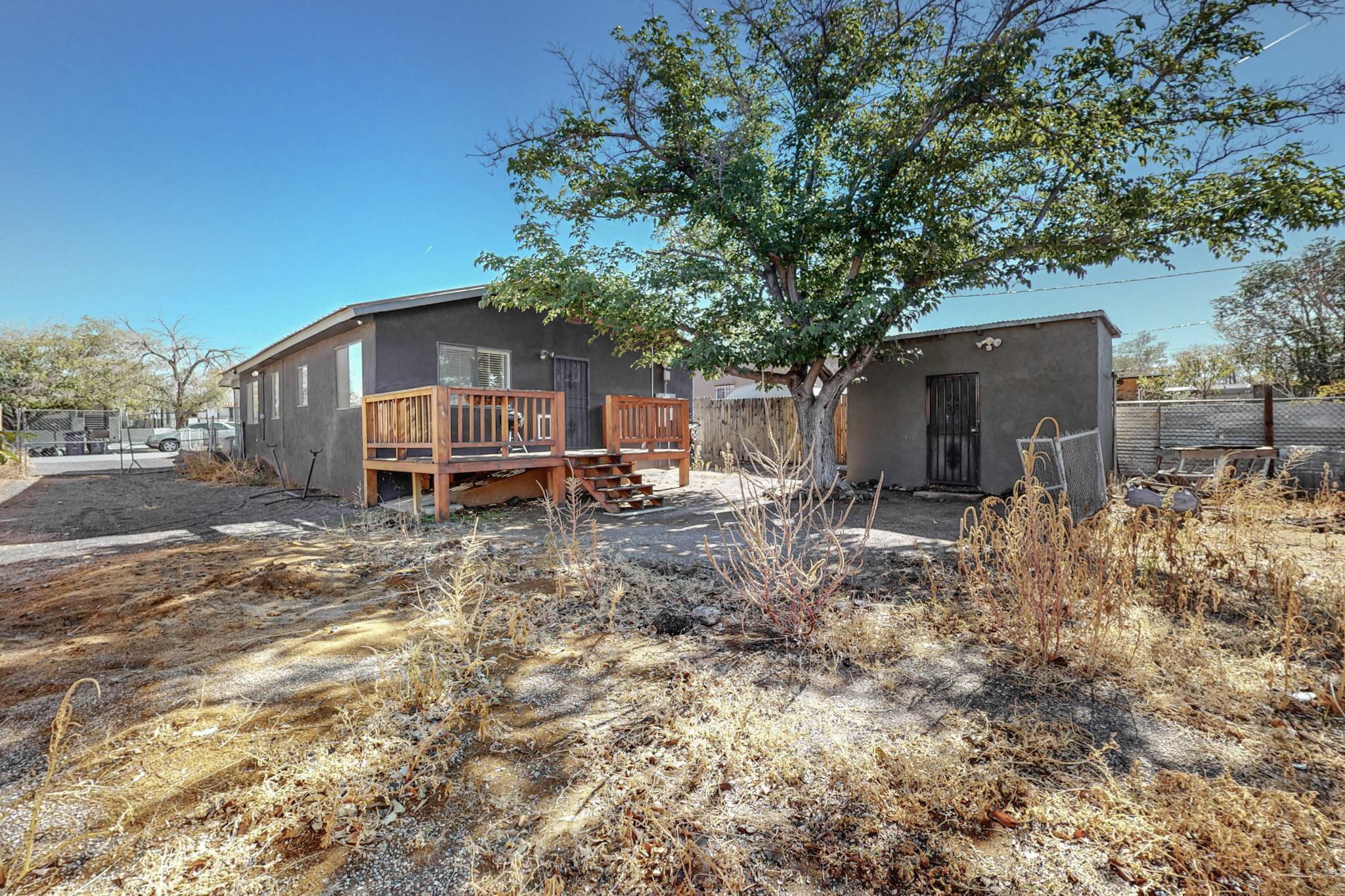 1941 EDITH Boulevard SE