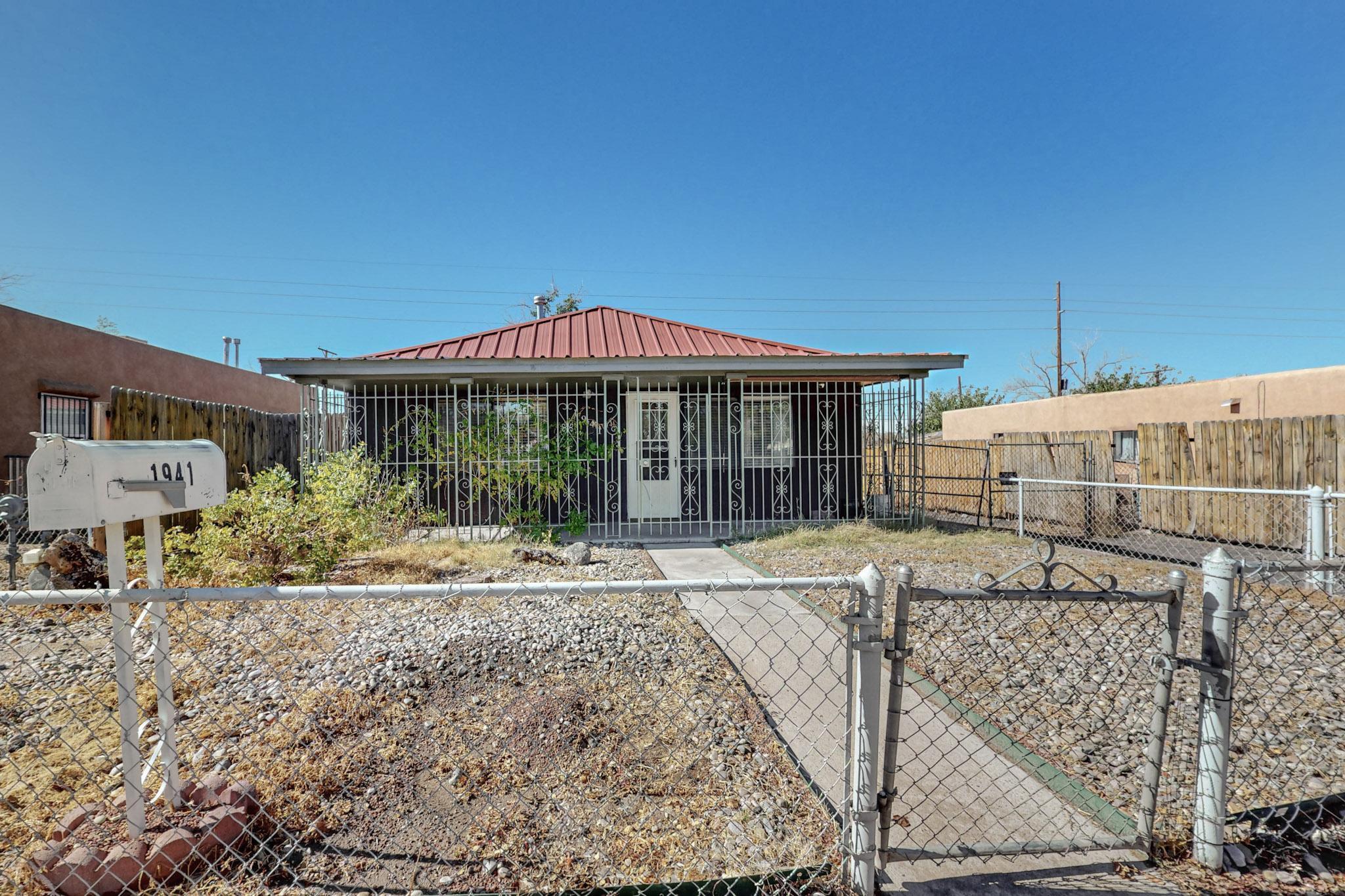 1941 EDITH Boulevard SE