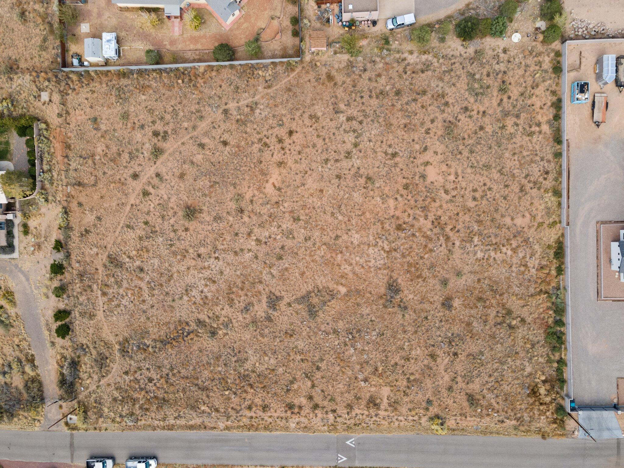 Lot 28 Palomas