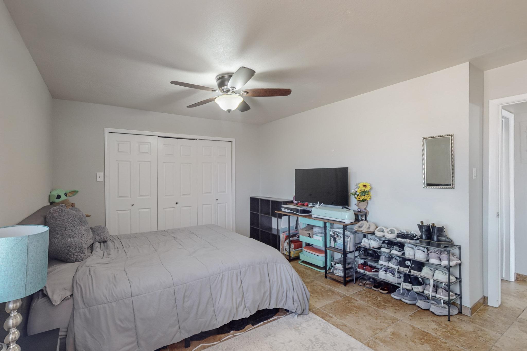 911 COUNTRY CLUB Drive SE D