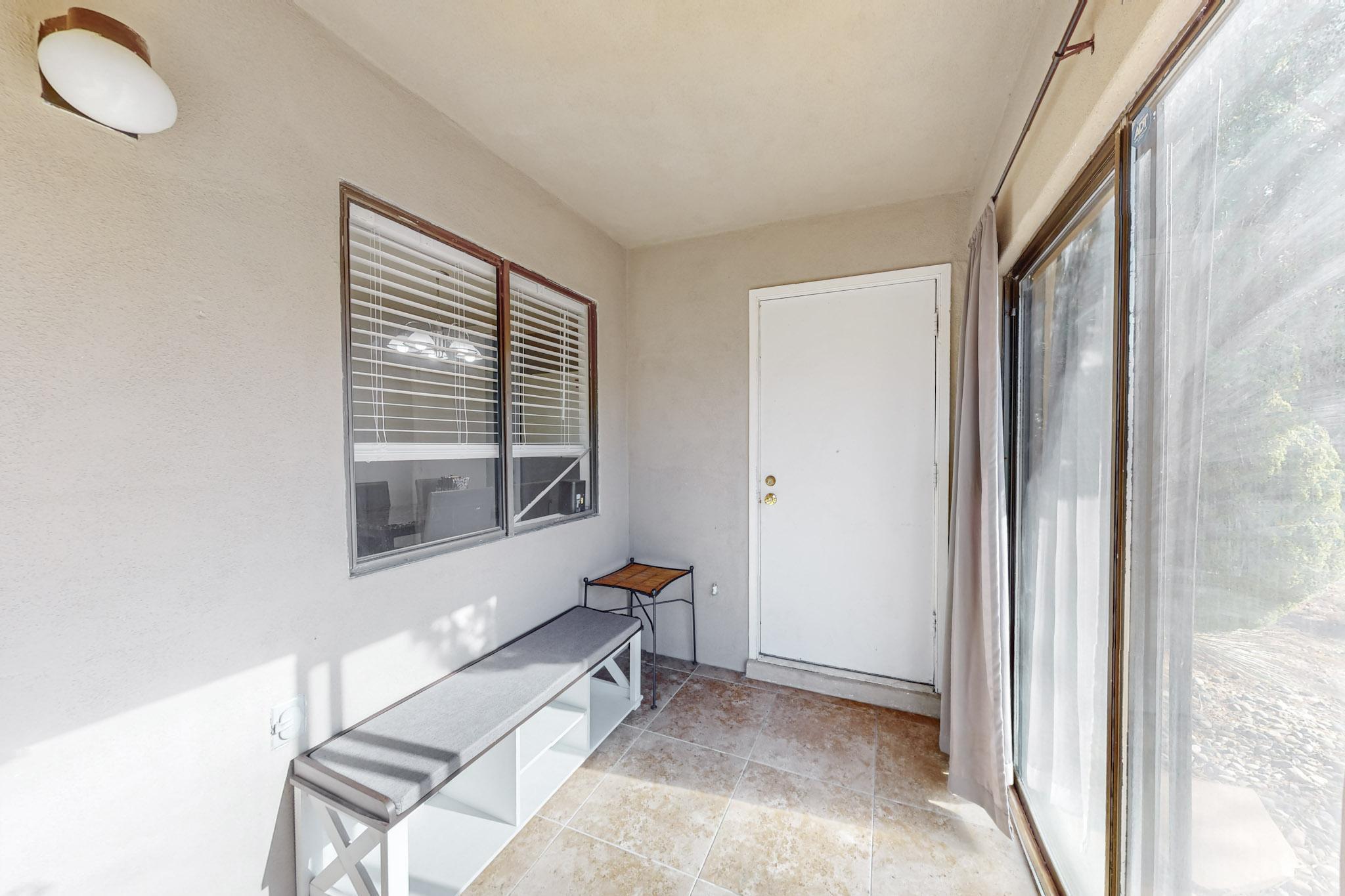 911 COUNTRY CLUB Drive SE D