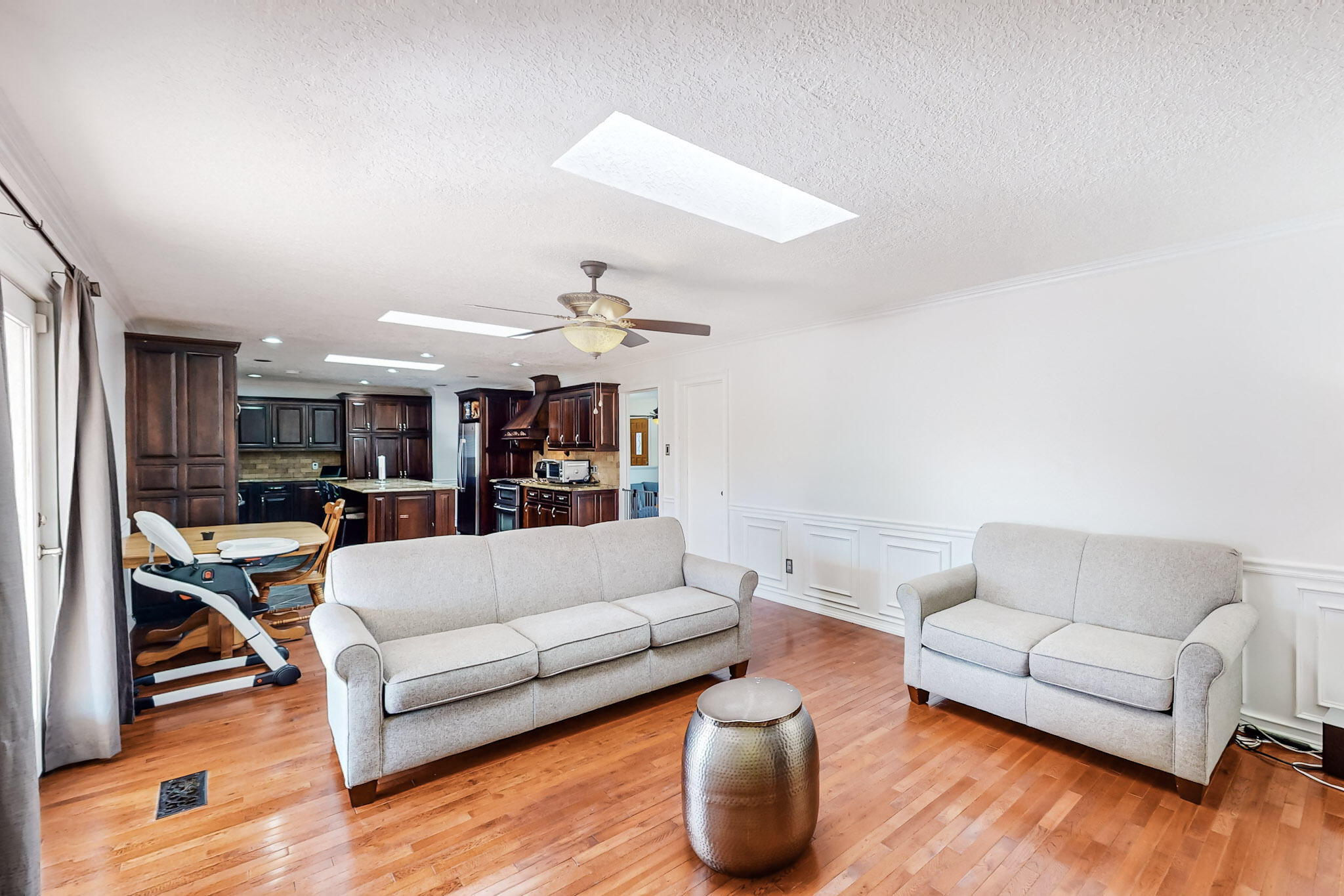 5512 FURMAN Avenue NW