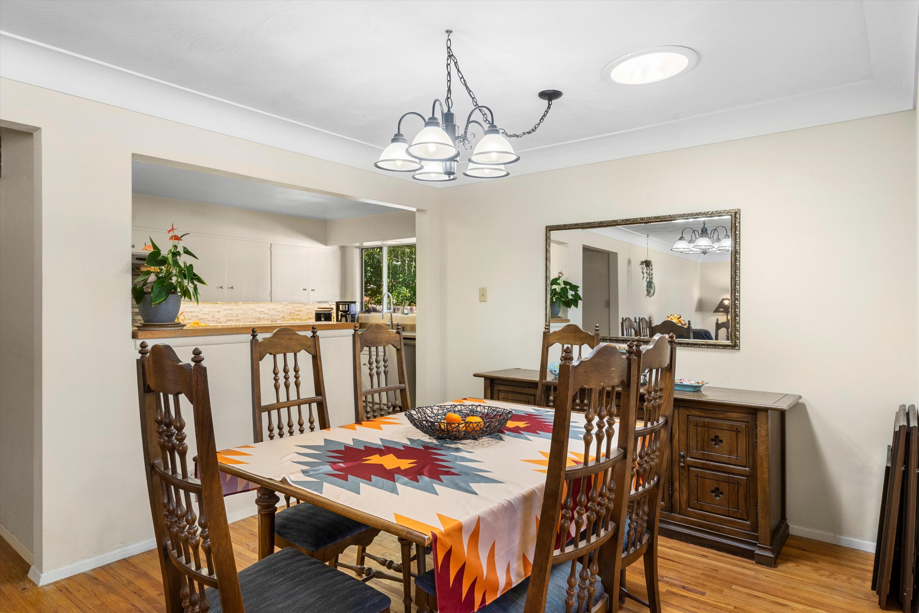 721 TRUMAN Street NE