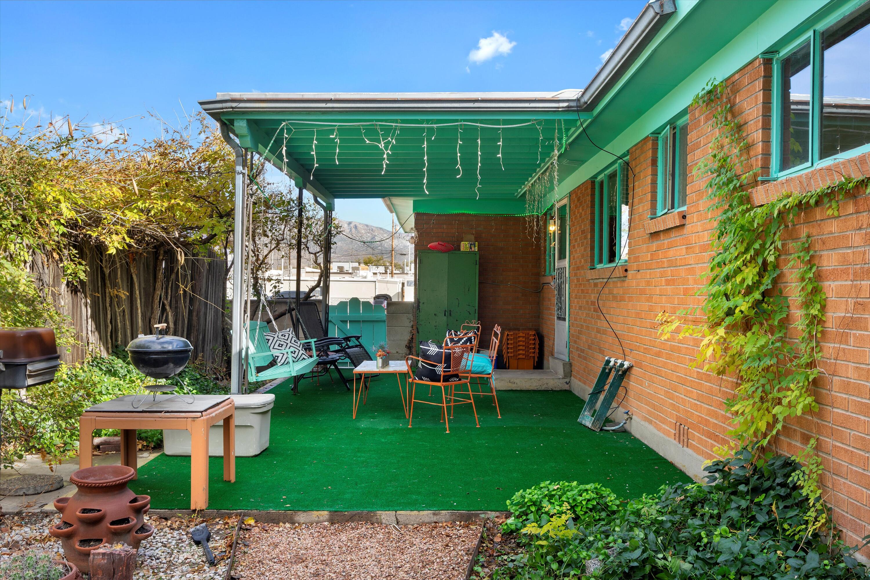 721 TRUMAN Street NE