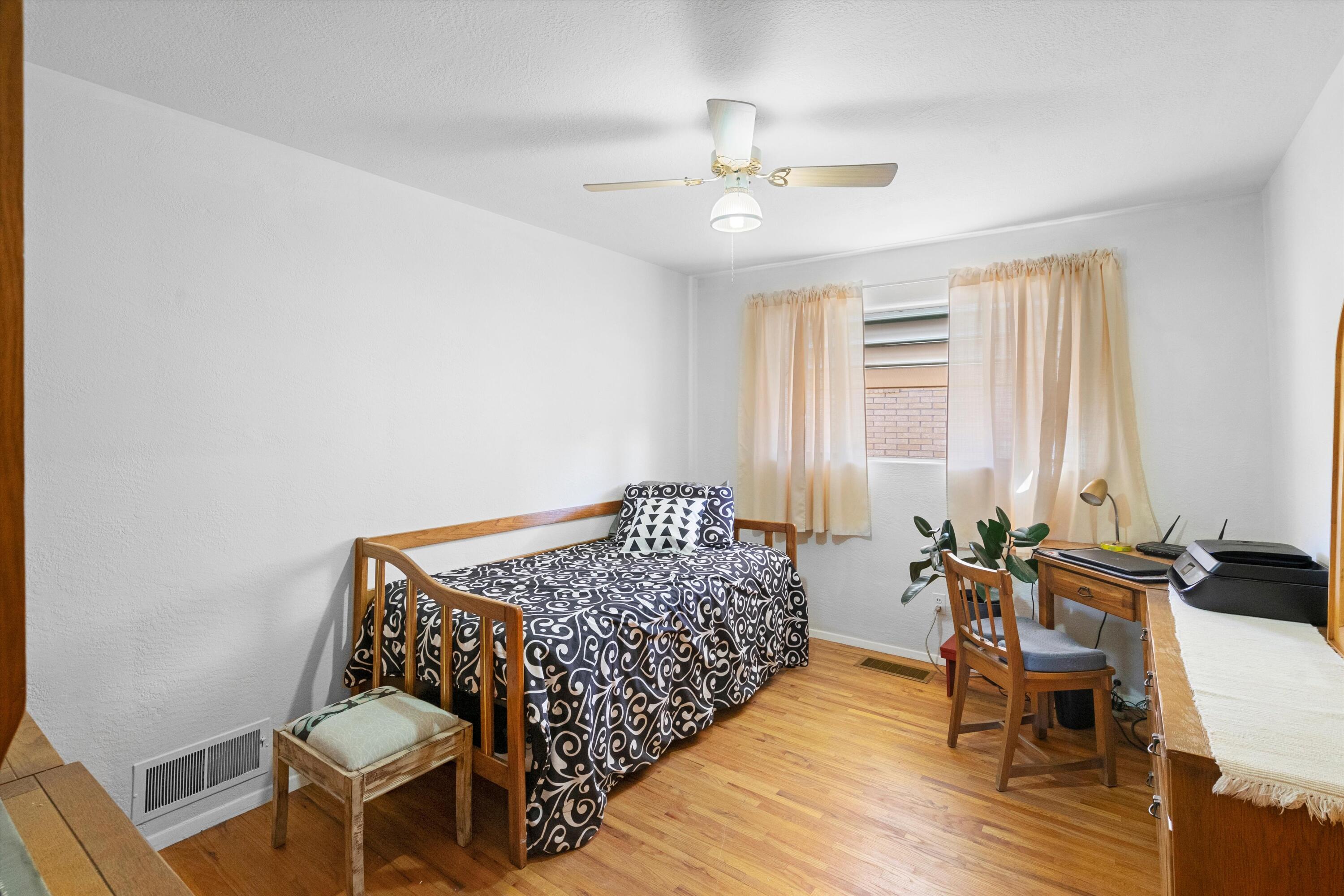 721 TRUMAN Street NE