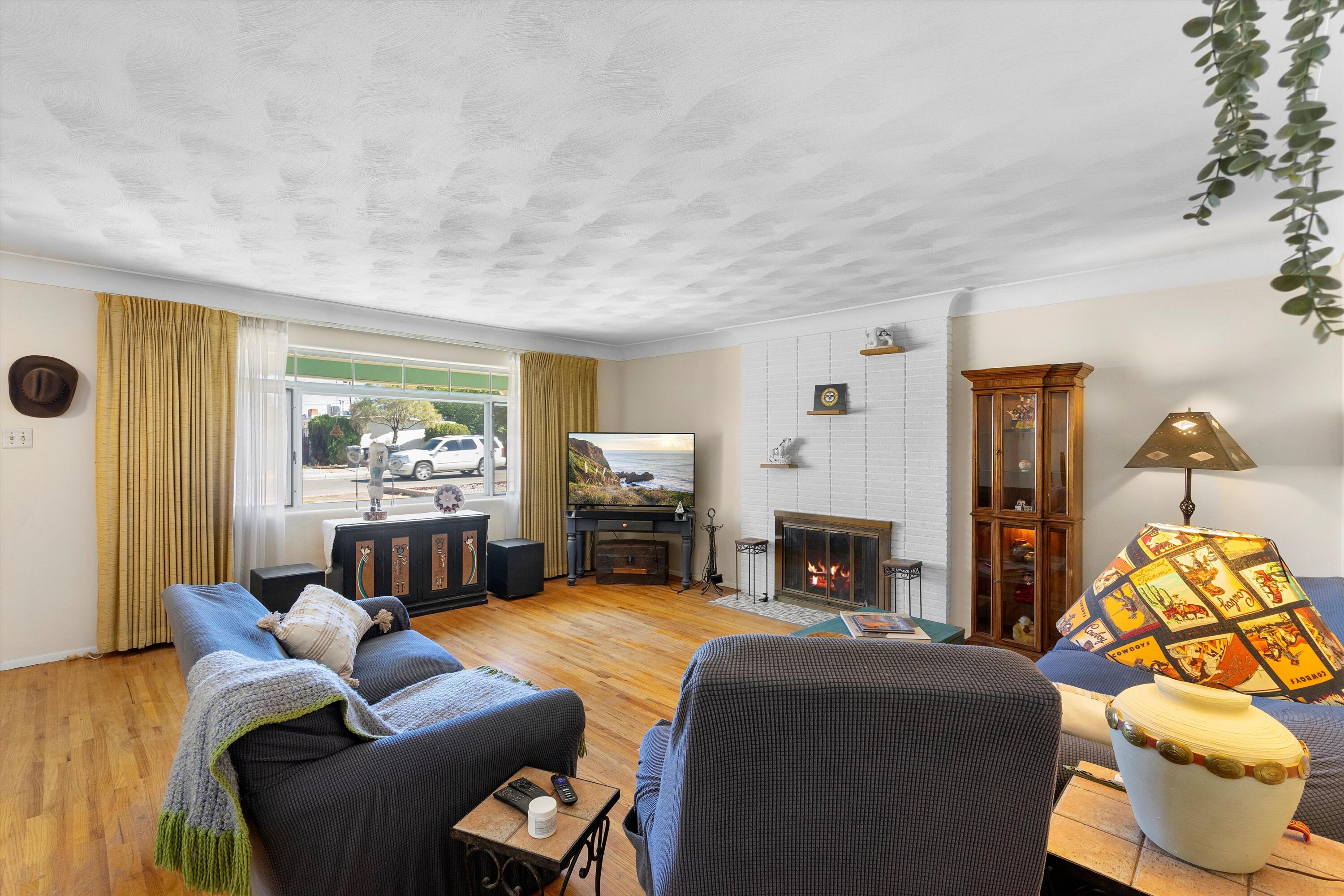 721 TRUMAN Street NE